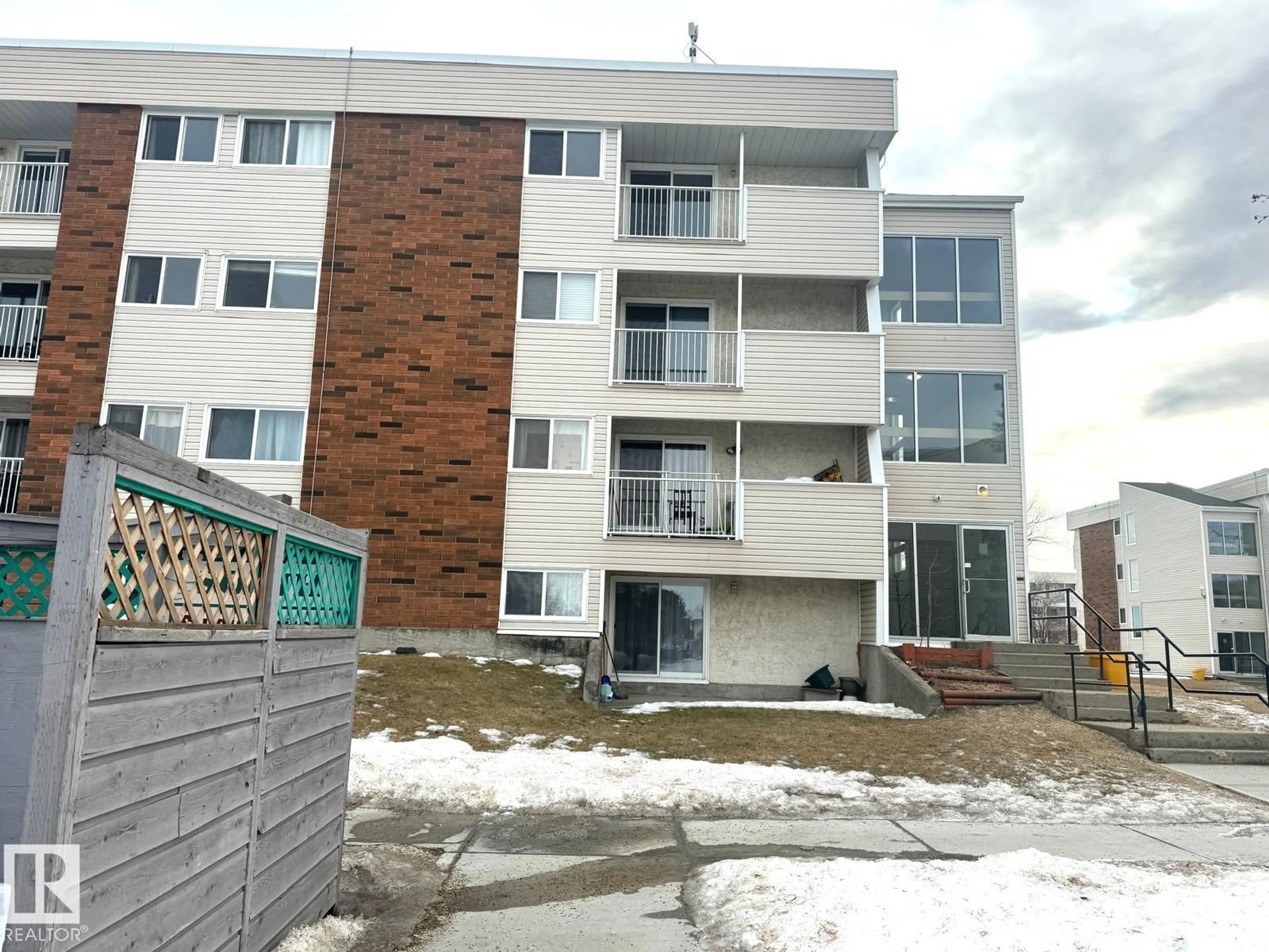 Unknown for B79 - 11245 31 AV, Edmonton Alberta T6J3V5