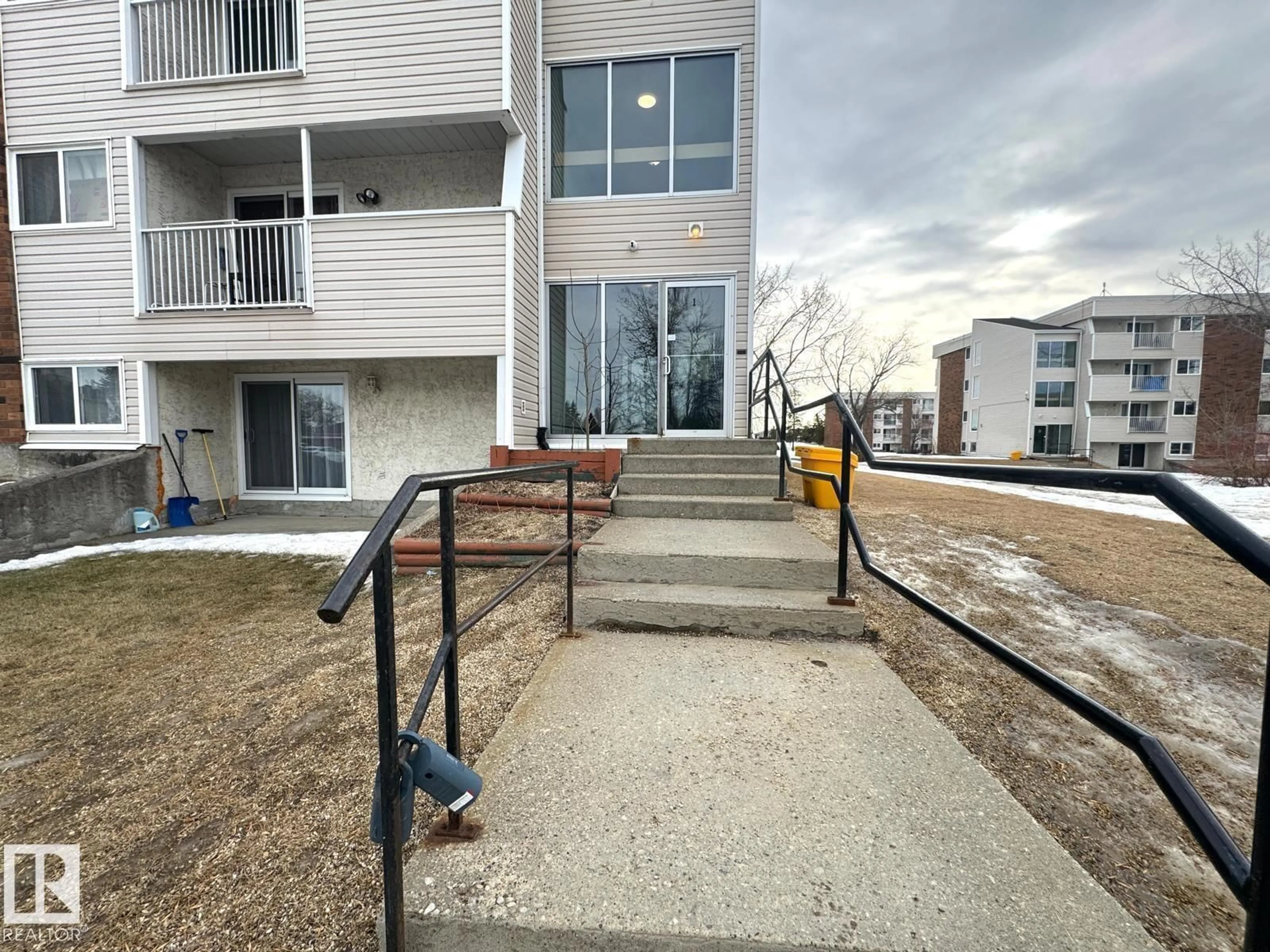 Stairs for B79 - 11245 31 AV, Edmonton Alberta T6J3V5