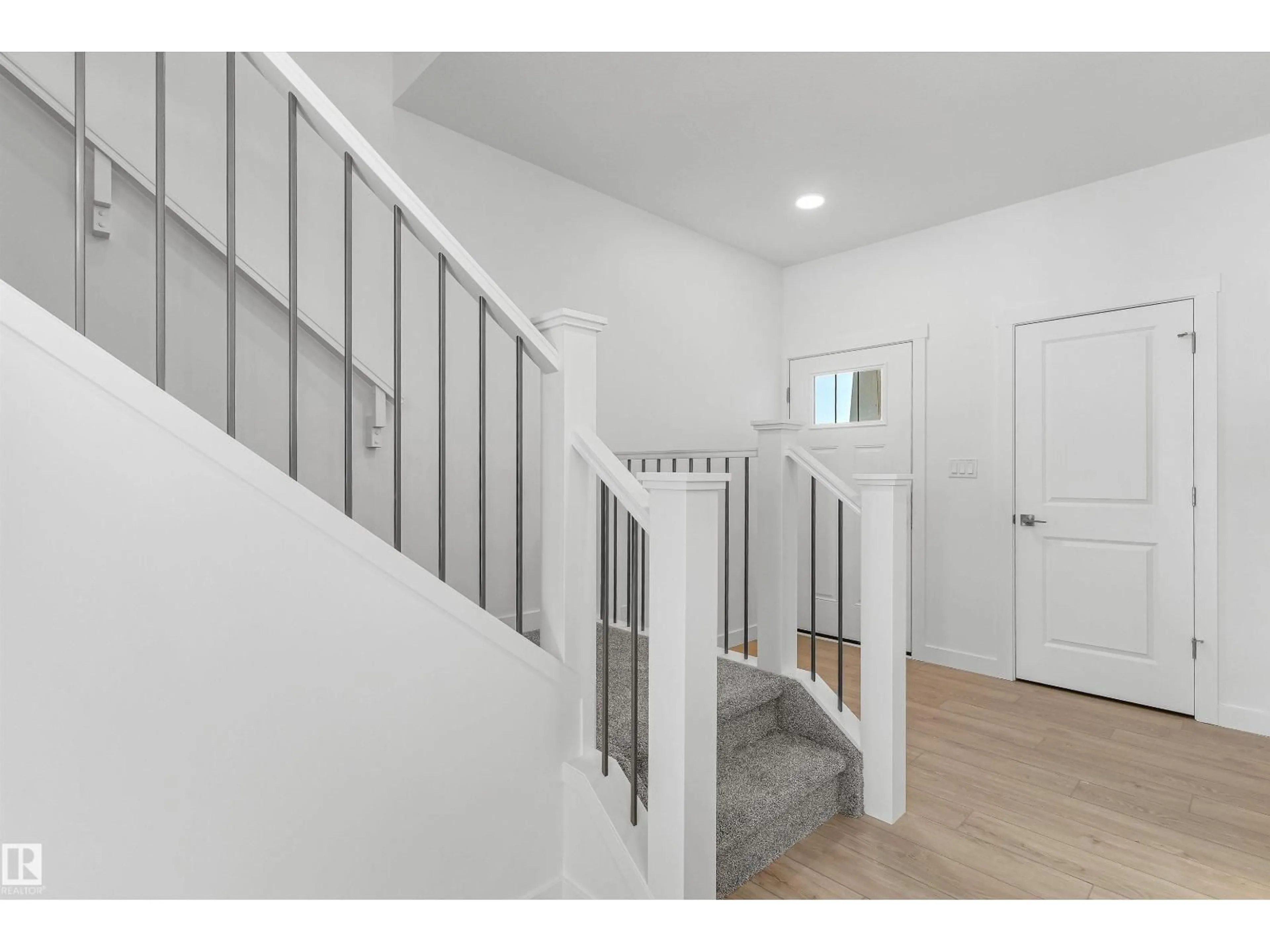 Indoor entryway for 2812 190 ST, Edmonton Alberta T6M3H8