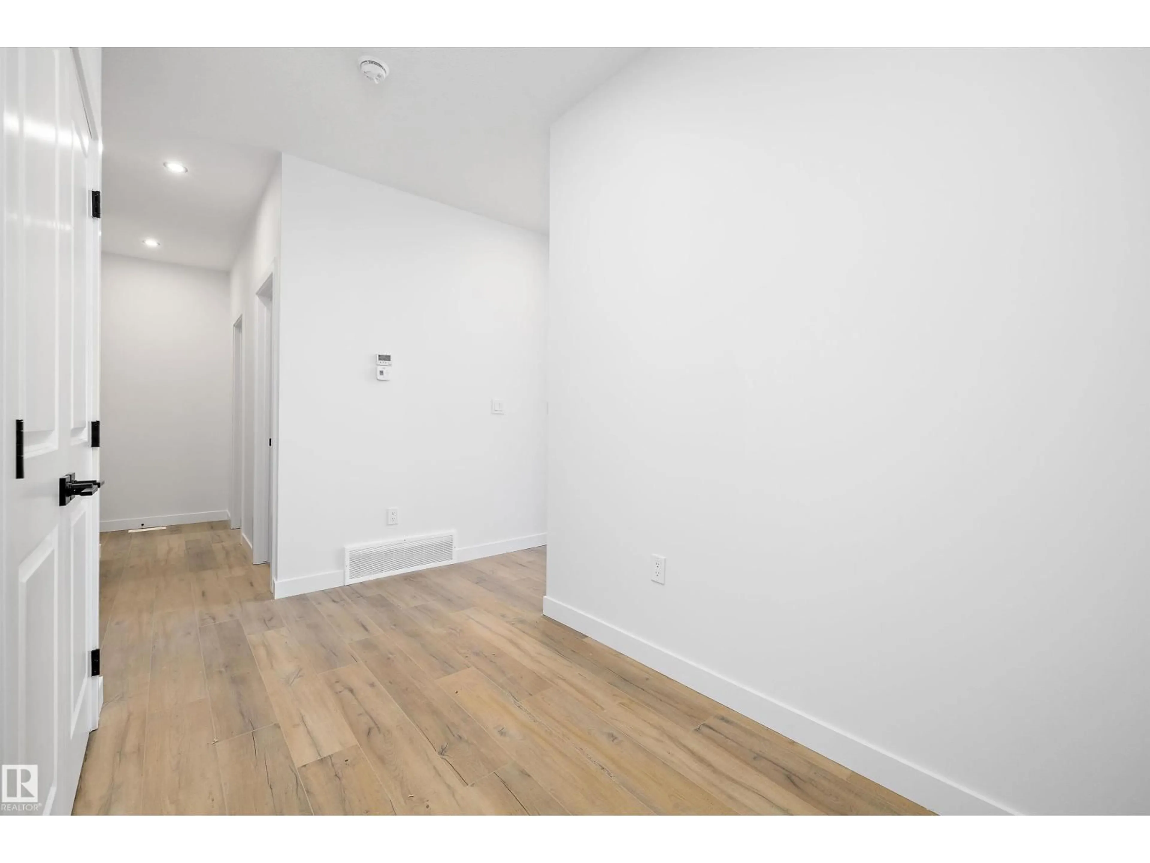 A pic of a room for 6 AXELWOOD CR, Spruce Grove Alberta T7X4G4