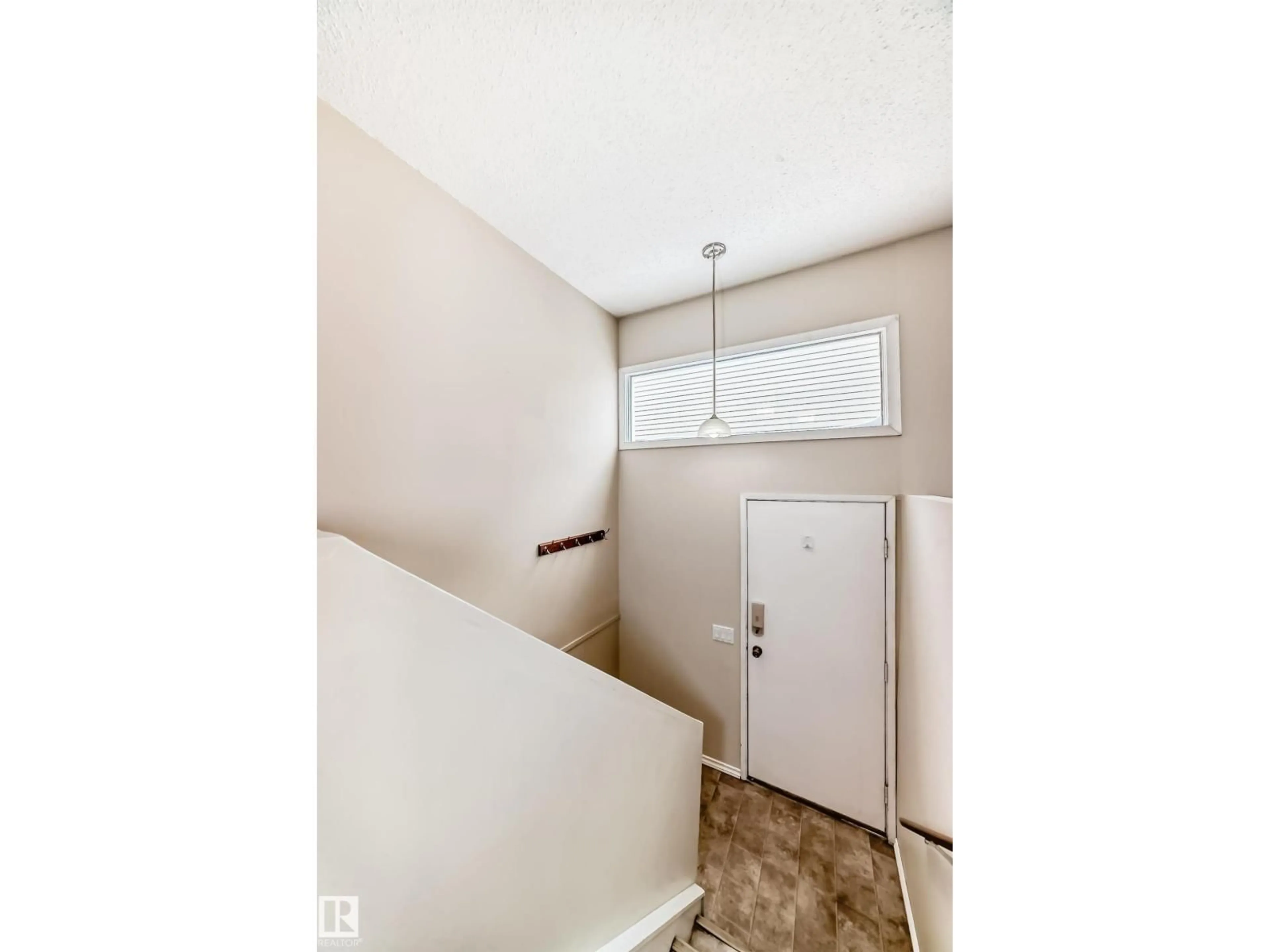 Unknown for 5308 20 AV, Edmonton Alberta T6L5J3