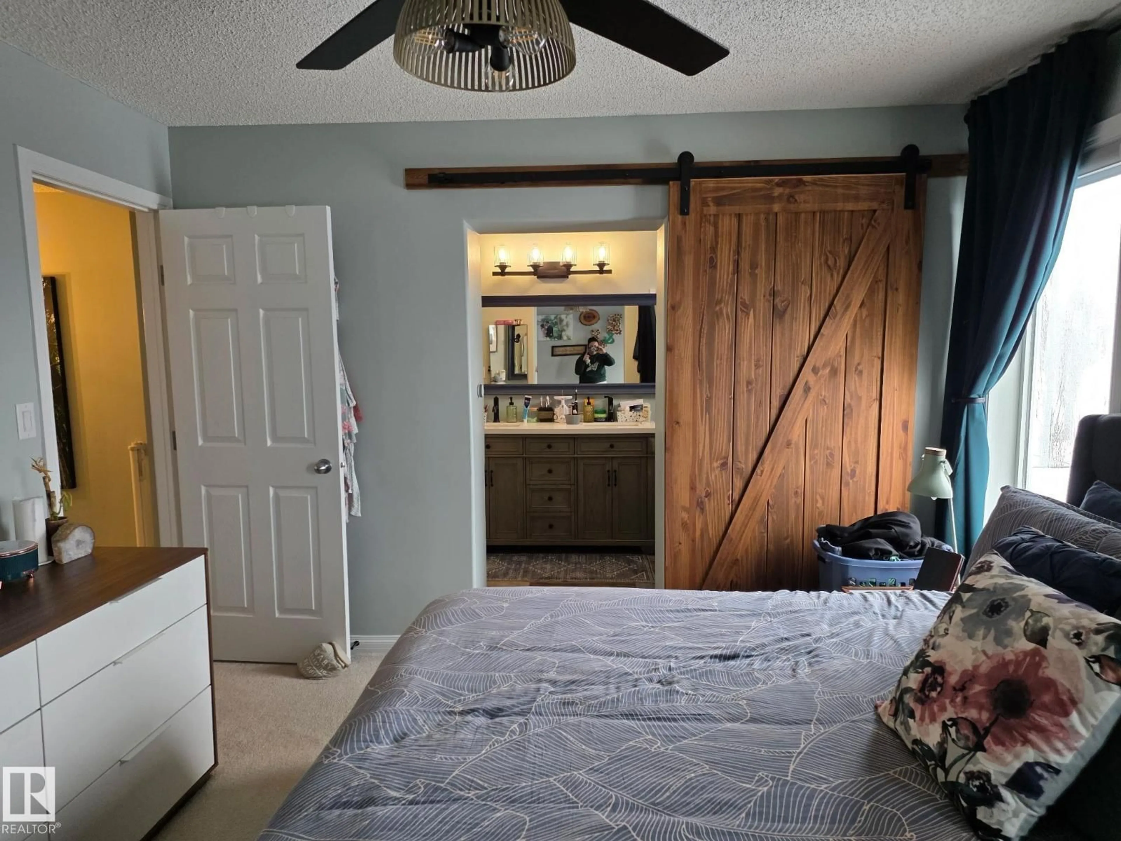 A pic of a room for 5 WEDGEWOOD CR, Fort Saskatchewan Alberta T8L4R4