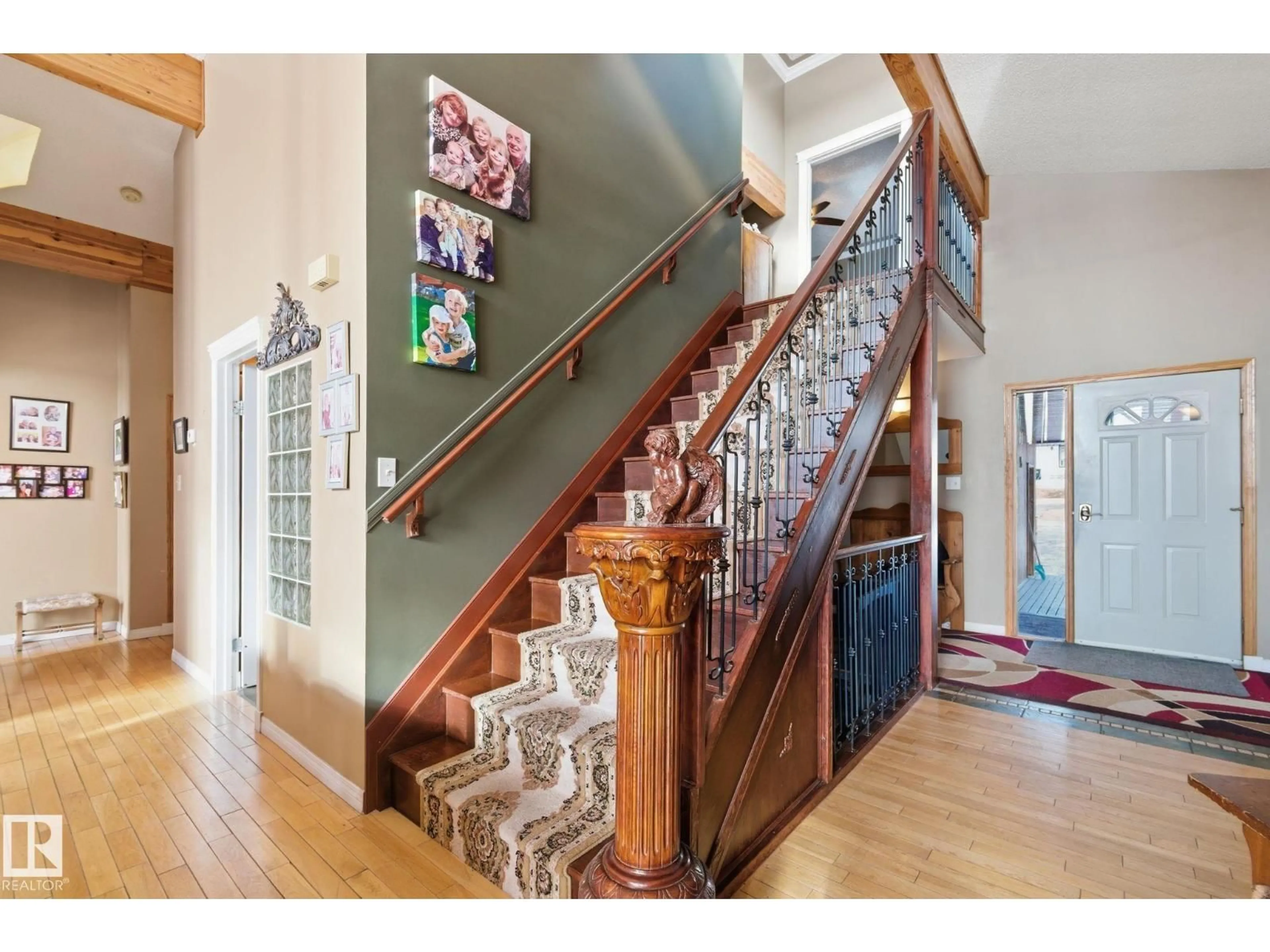 Unknown for 52059 - 25 RGE ROAD 220, Rural Strathcona County Alberta T8E1B9