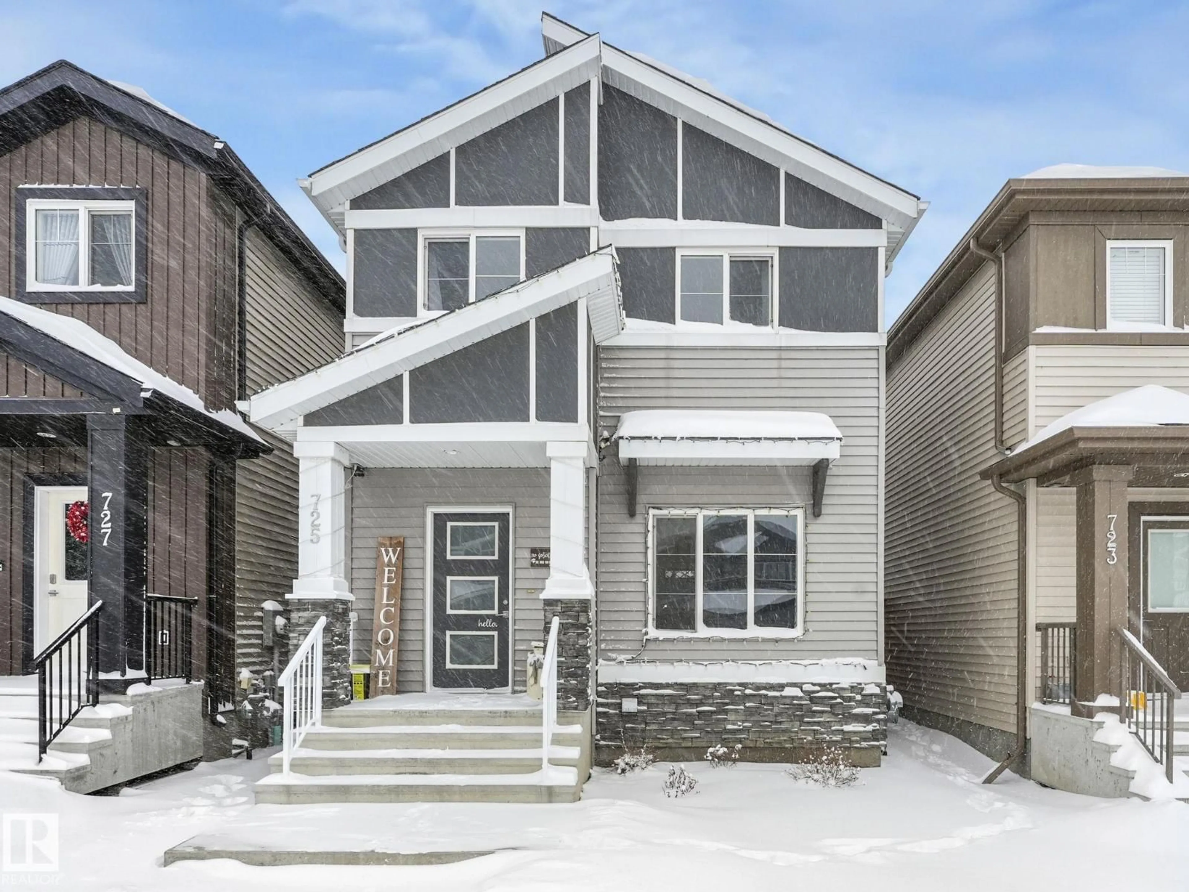 Unknown for 725 BERG LO, Leduc Alberta T9E1G9