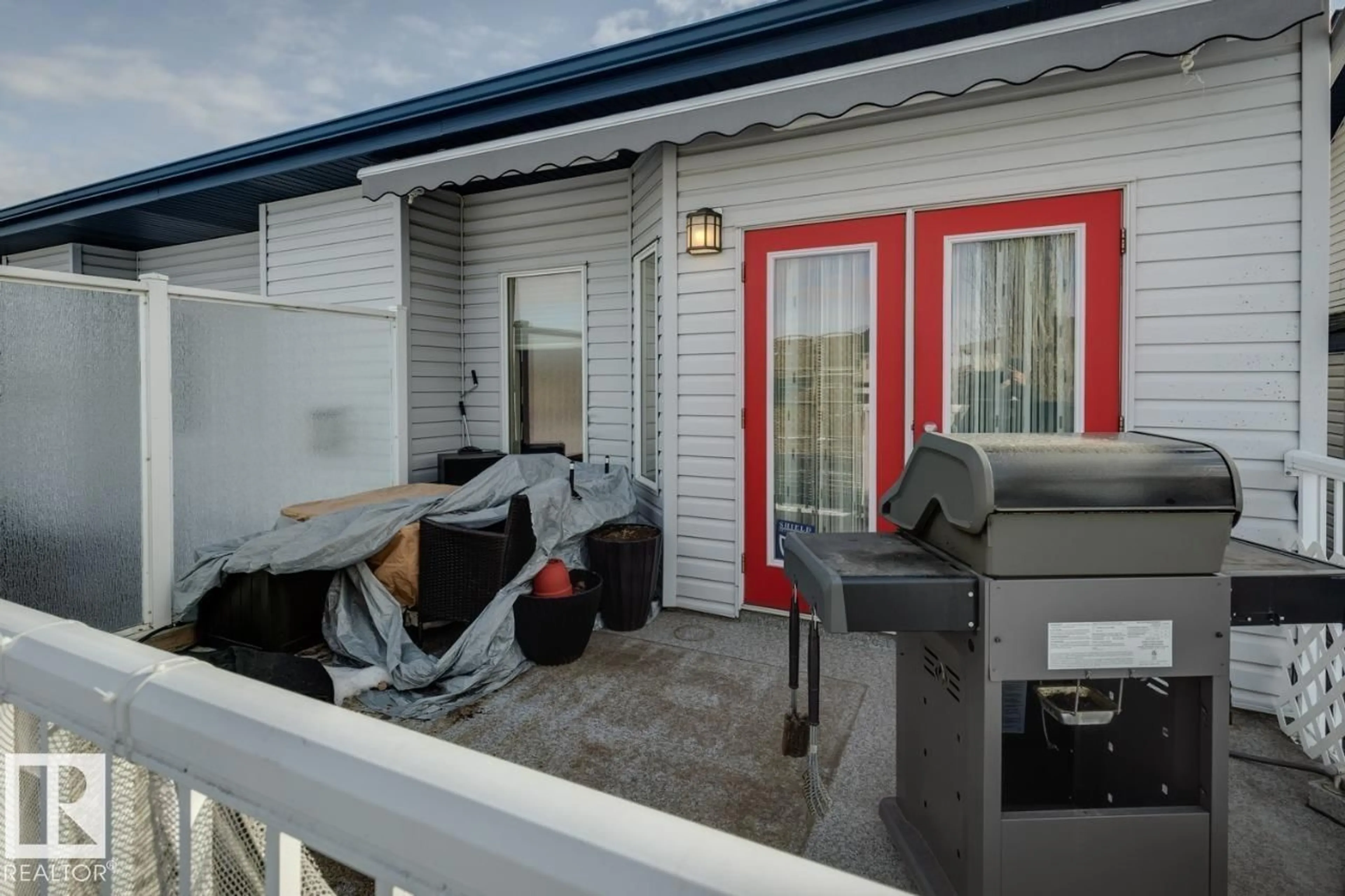 Patio, street for #38 - 3003 34 AV, Edmonton Alberta T6T0A1
