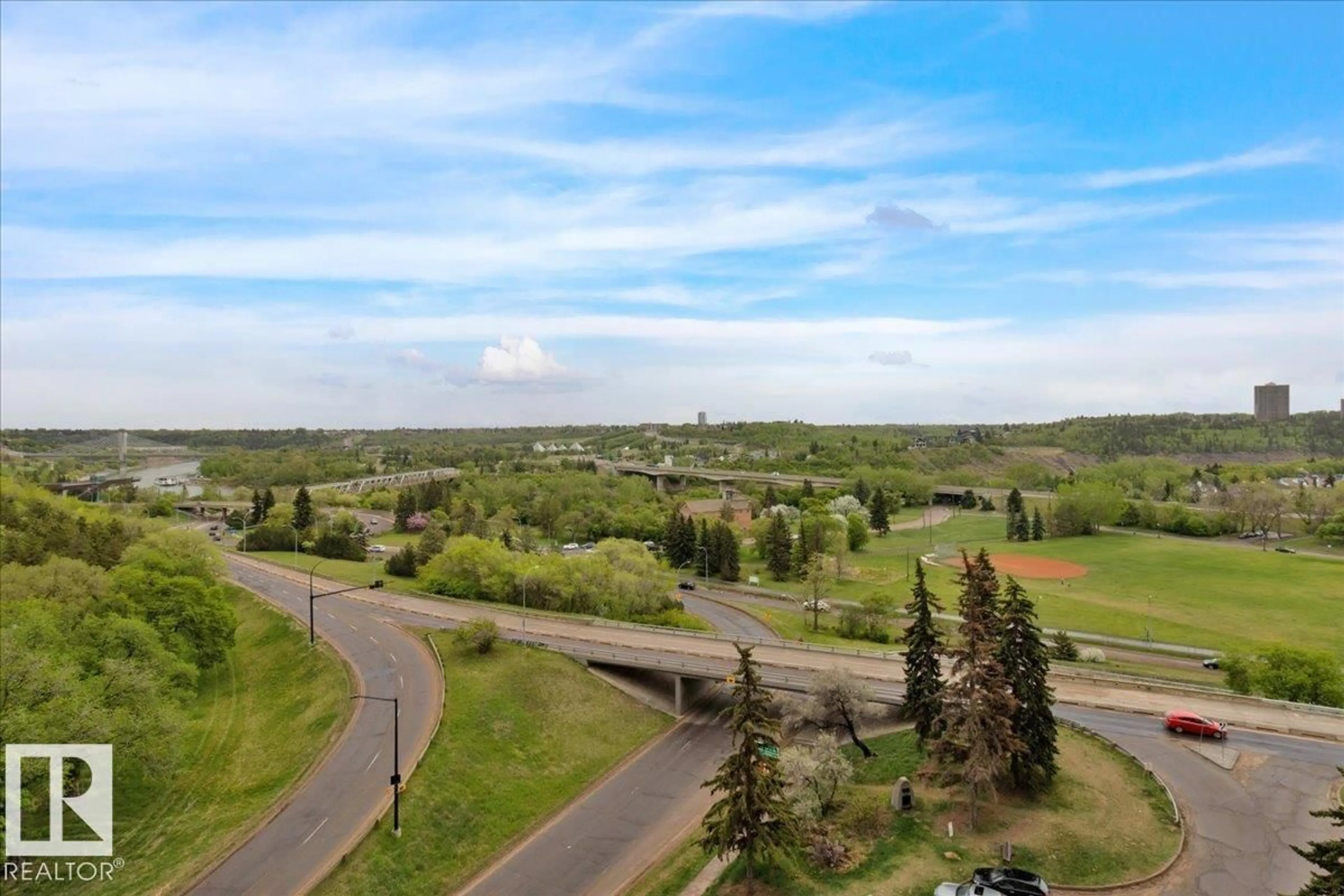 A pic from outside/outdoor area/front of a property/back of a property/a pic from drone, water/lake/river/ocean view for 101 - 1012 101 ST, Edmonton Alberta T5K2L1