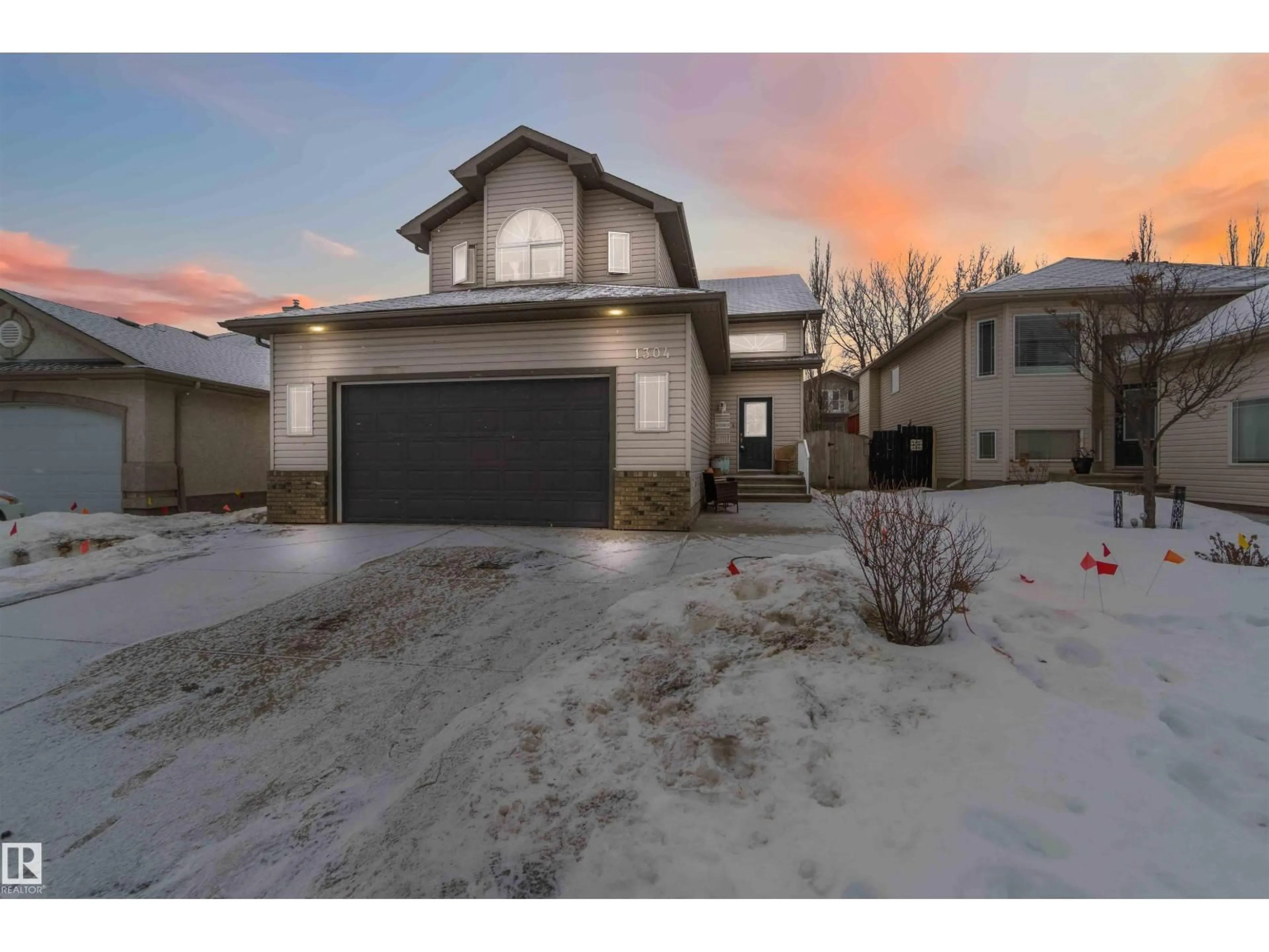 Unknown for 1304 OAKLAND CR, Devon Alberta T9G2E6