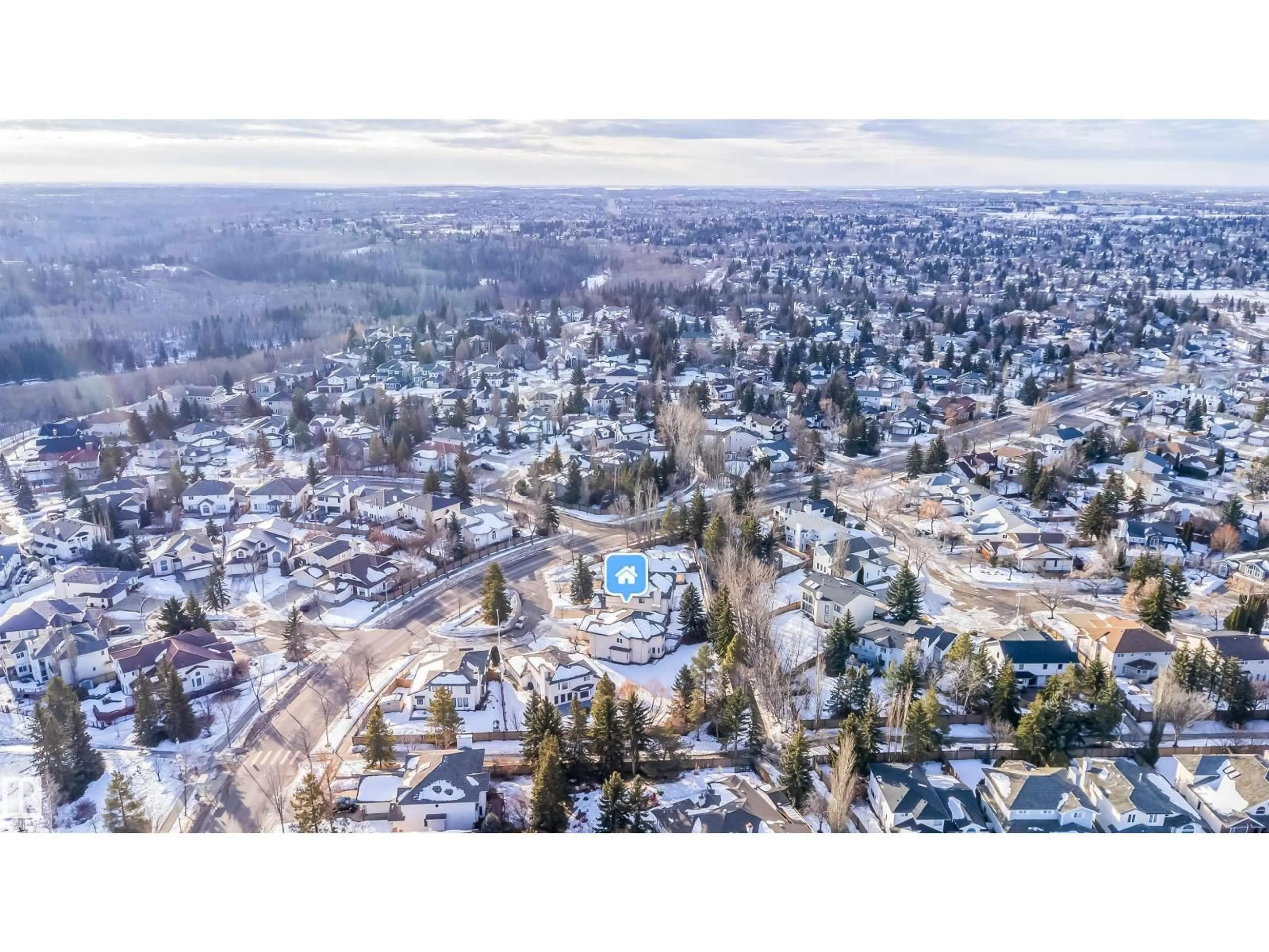 A pic from outside/outdoor area/front of a property/back of a property/a pic from drone, mountain view for 316 BURTON RD, Edmonton Alberta T6R2G7