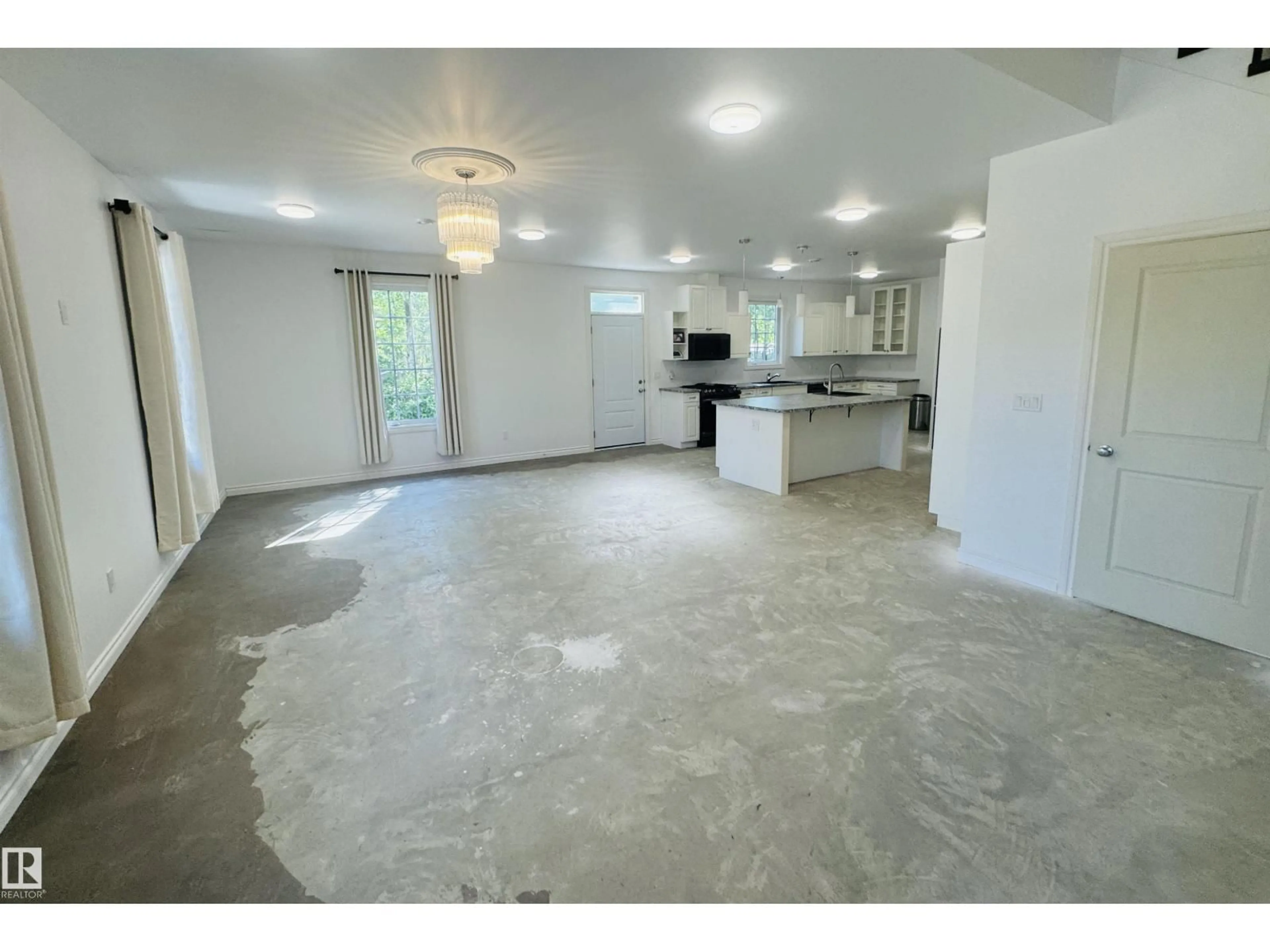 Open concept kitchen, unknown for 553 11207 TWP R 564, Rural St. Paul County Alberta T0A3A0