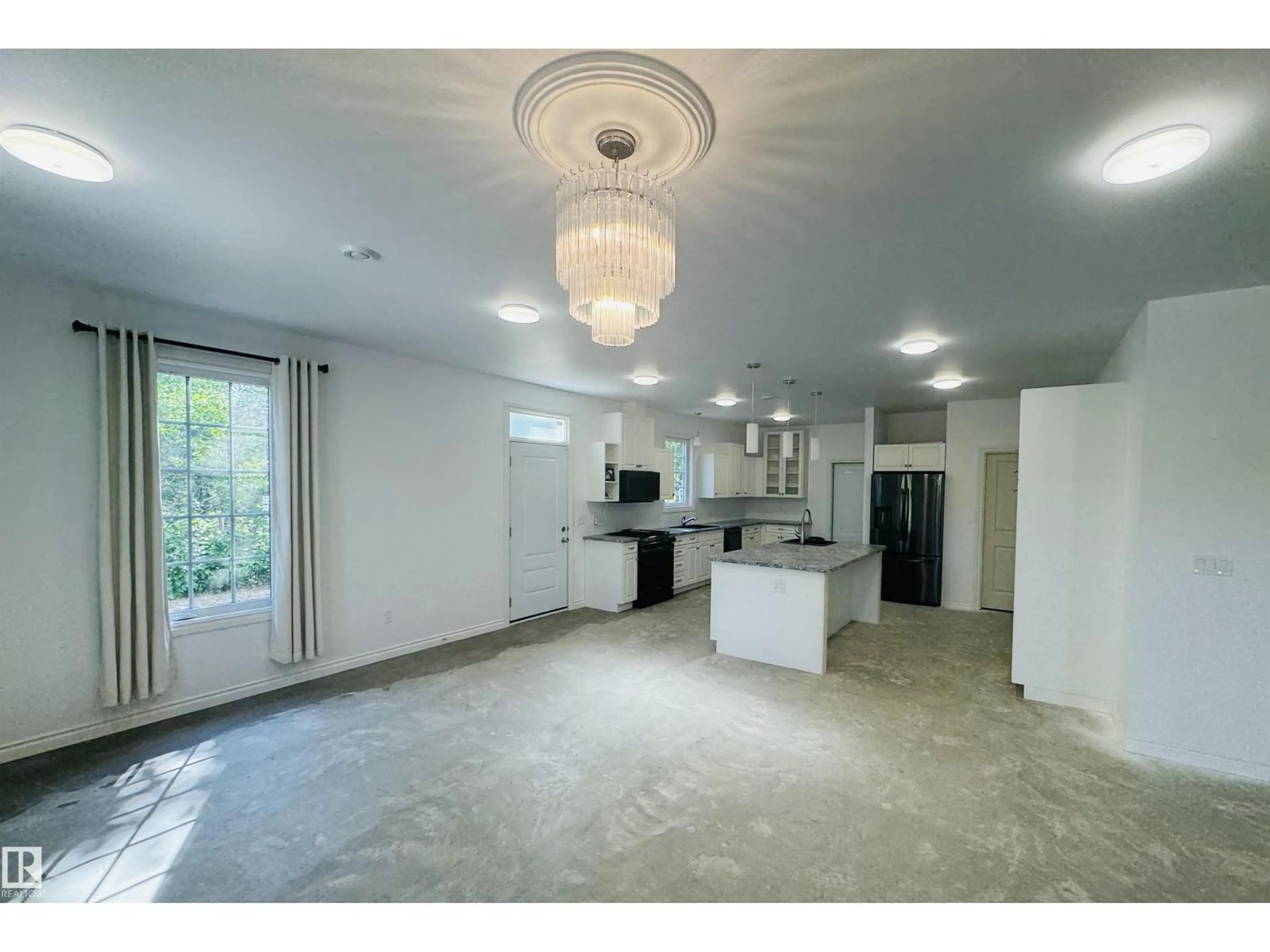 Open concept kitchen, unknown for 553 11207 TWP R 564, Rural St. Paul County Alberta T0A3A0