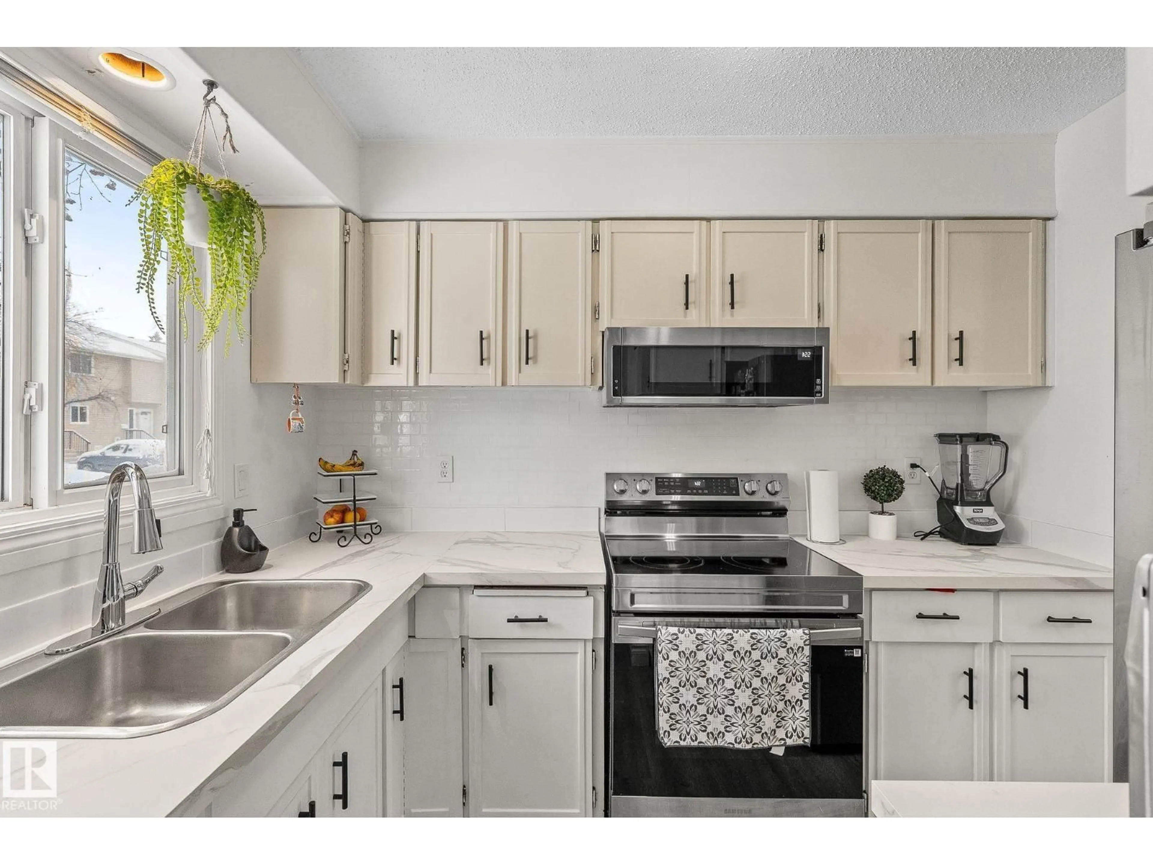 Unknown for 131 BROOKWOOD DR, Spruce Grove Alberta T7X1A6