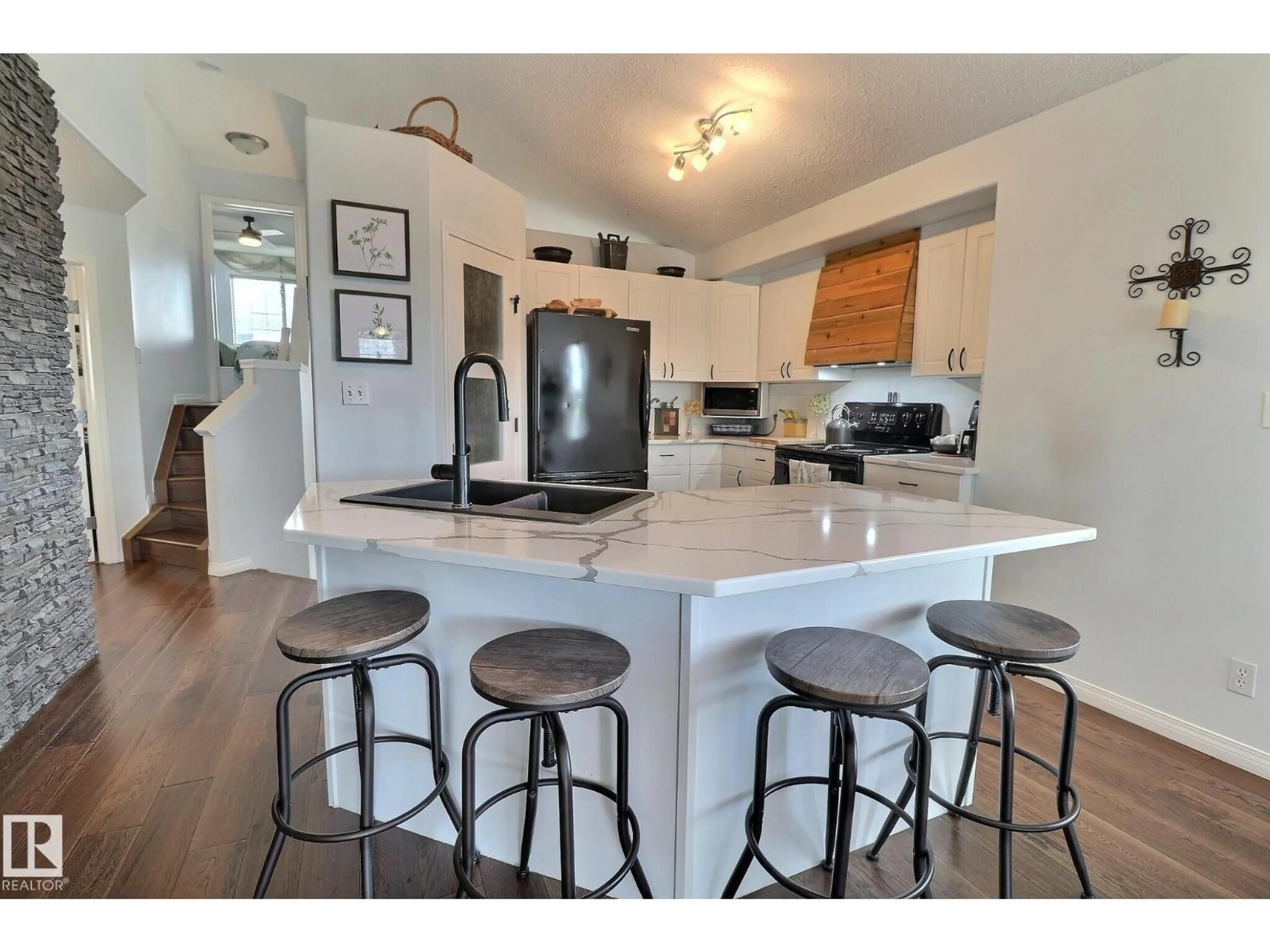 Open concept kitchen, unknown for 4343 MCMULLEN WY, Edmonton Alberta T6W1N5