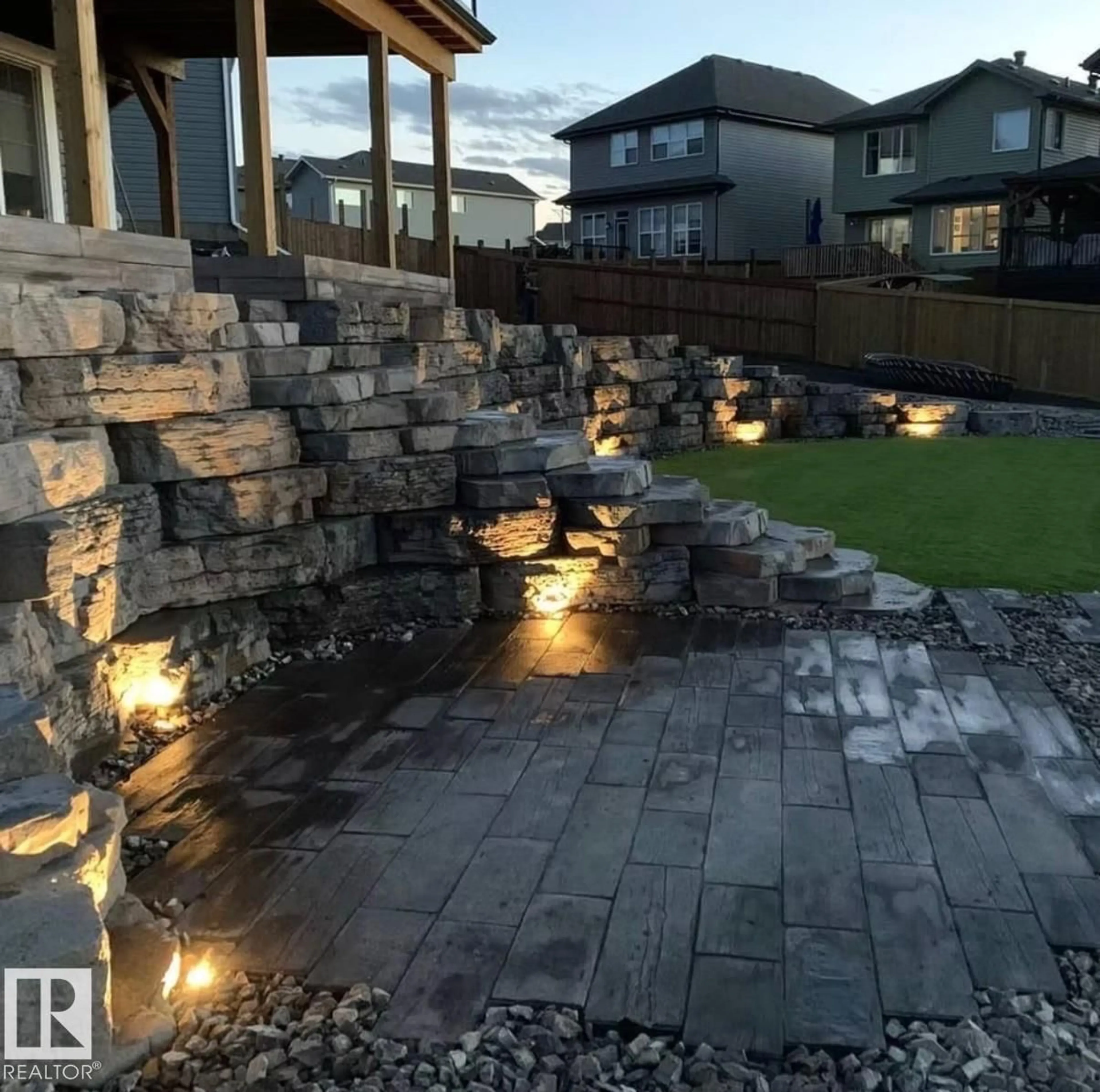 Patio, street for 26 SAPPHIRE CV, Sherwood Park Alberta T8H1Z8