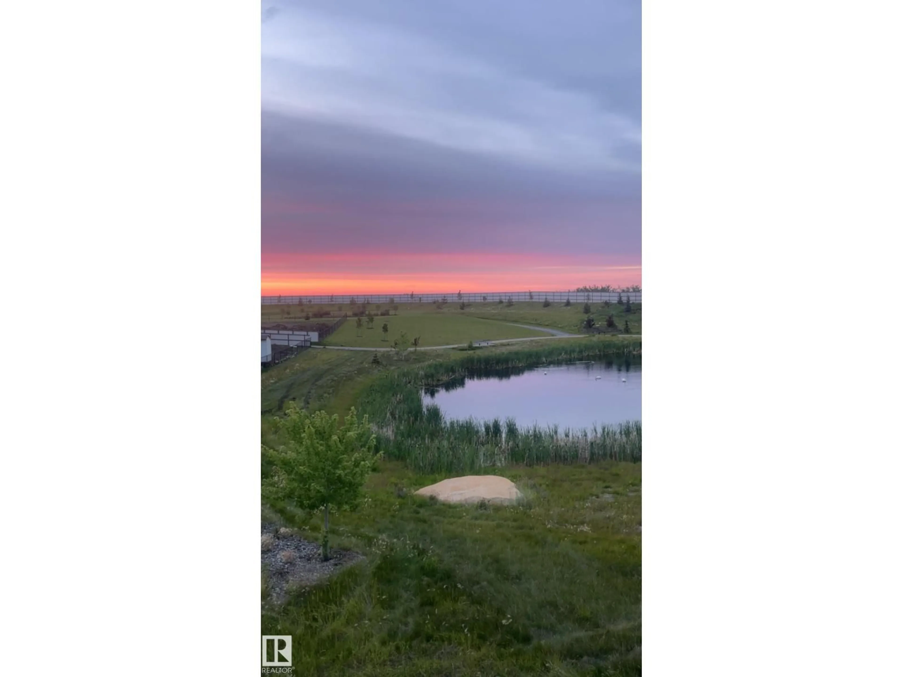 Blurry image for 26 SAPPHIRE CV, Sherwood Park Alberta T8H1Z8