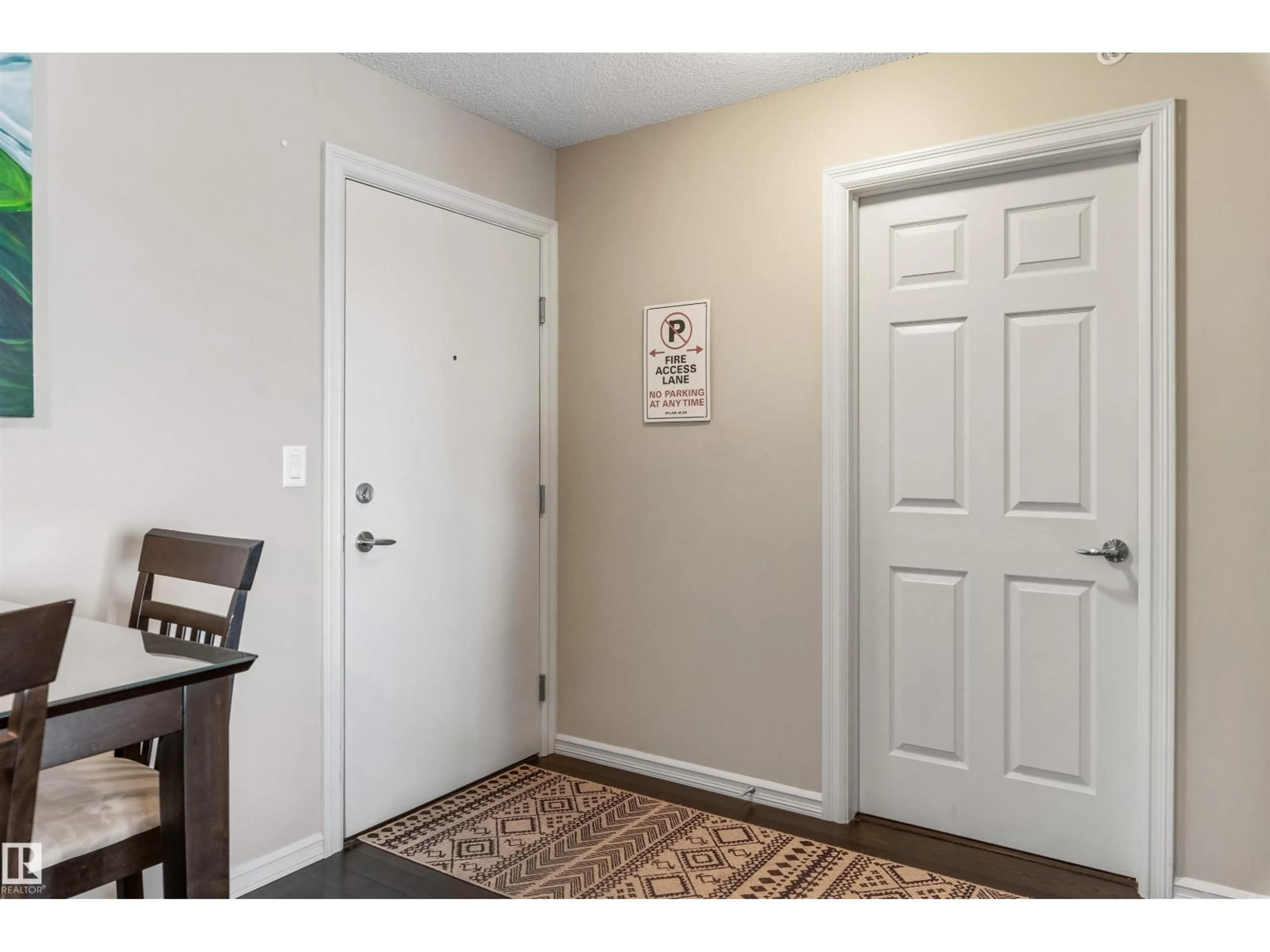 Indoor entryway for 403 - 2204 44 AV, Edmonton Alberta T6T0G5