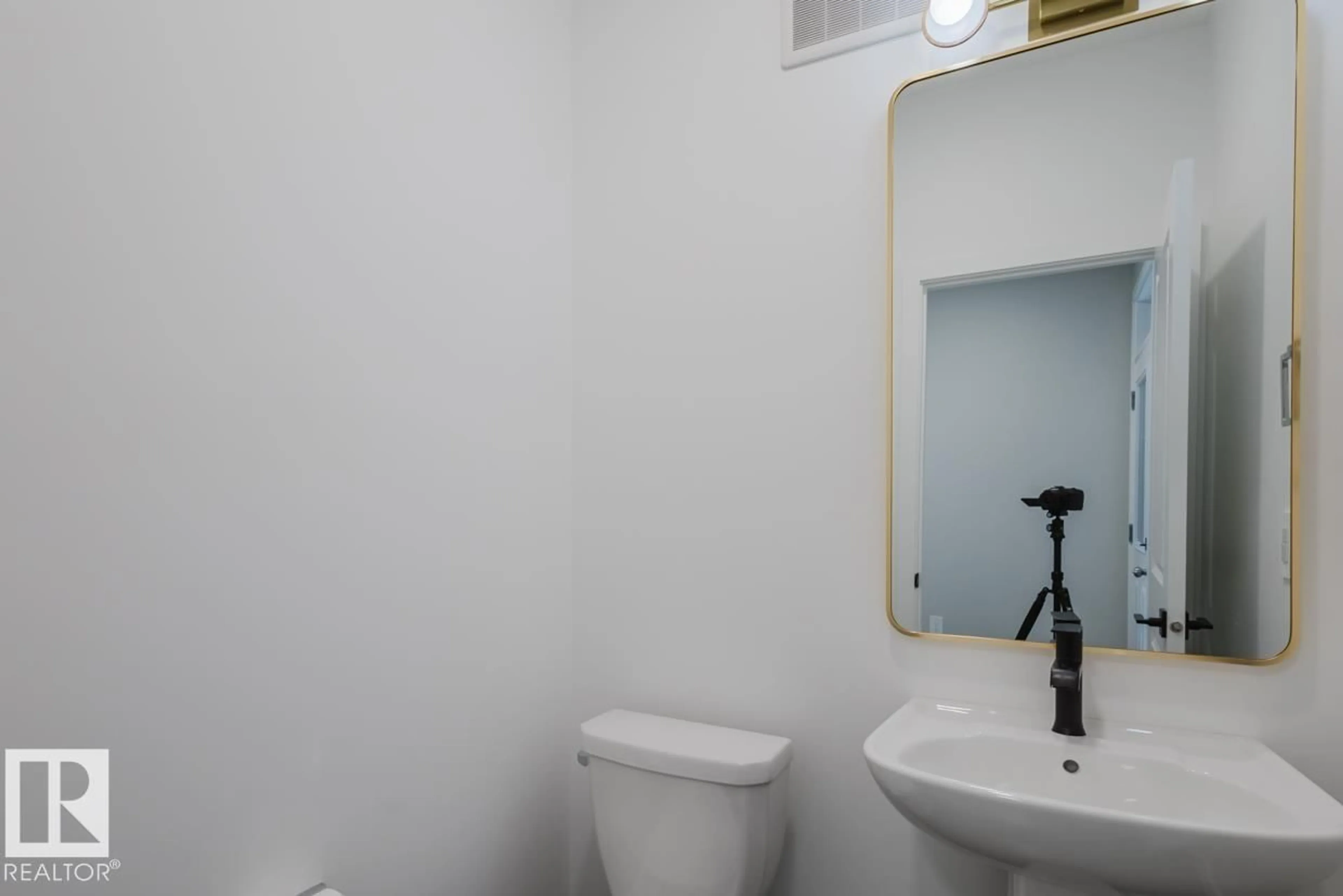 Standard bathroom, floor is not visible for 2635 62 ST, Edmonton Alberta T6X3J7