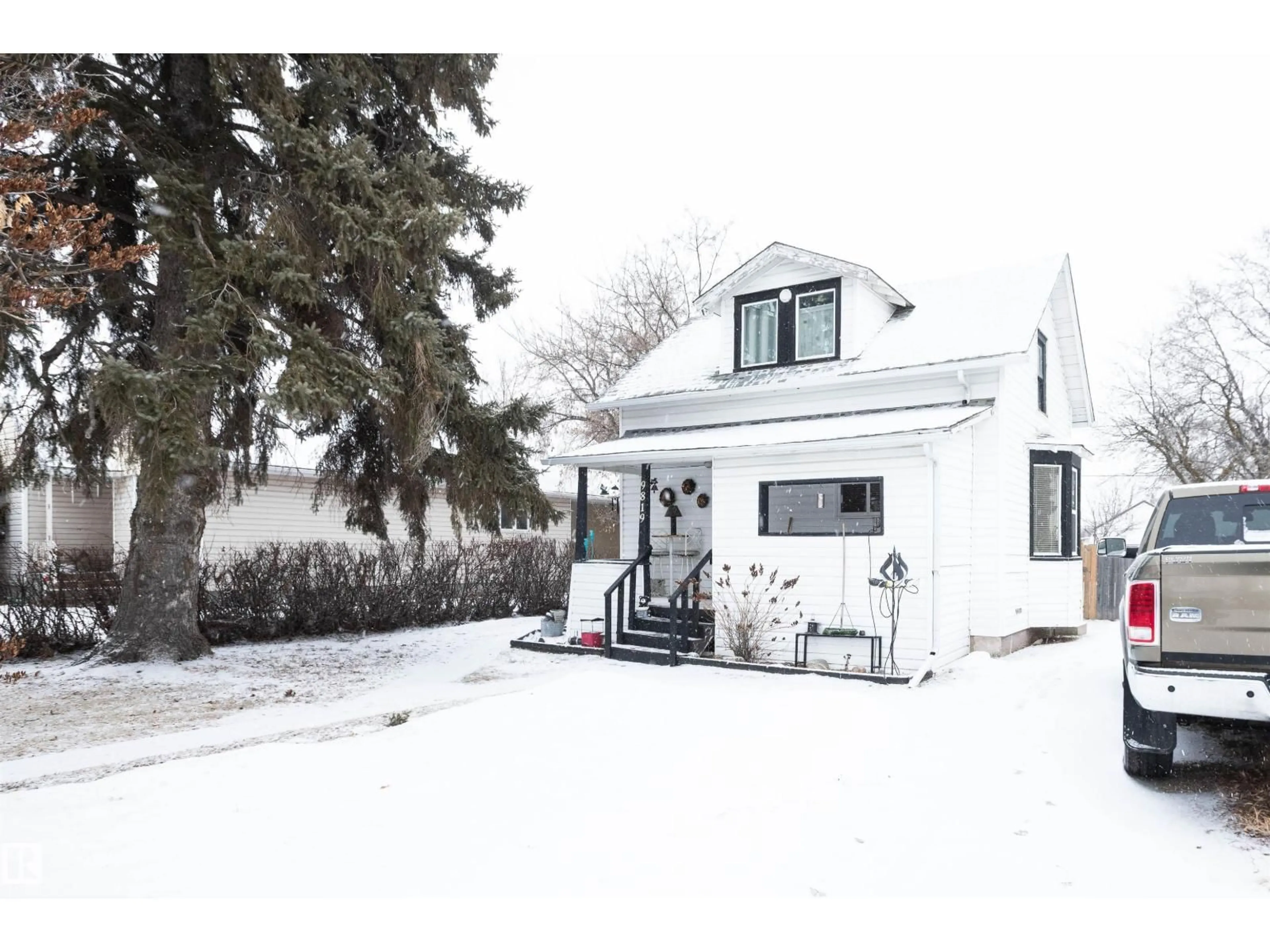 Unknown for 9819 106 ST, Westlock Alberta T7P1S4