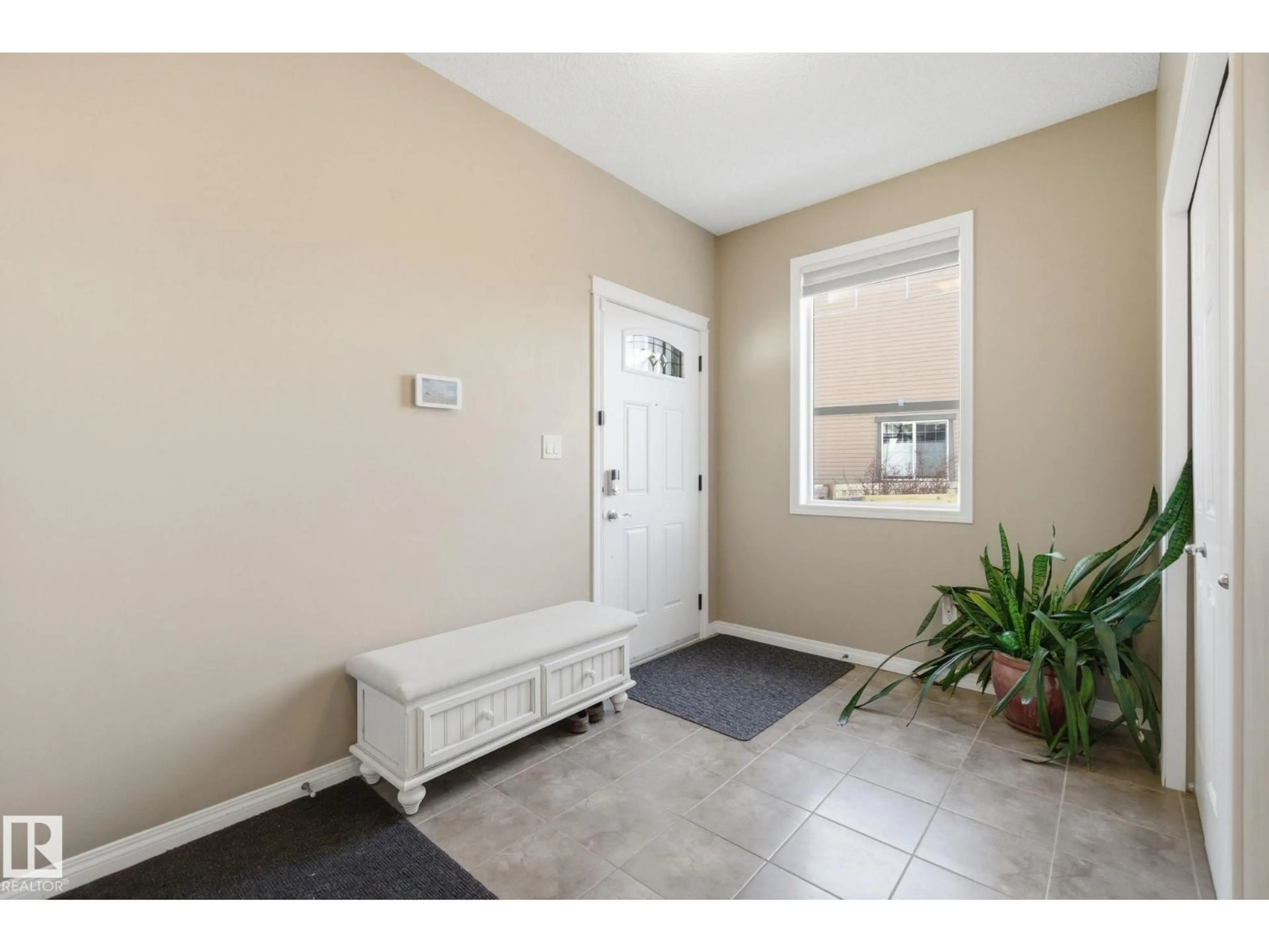 Indoor entryway for 3087 ARTHURS CR, Edmonton Alberta T6W2H8