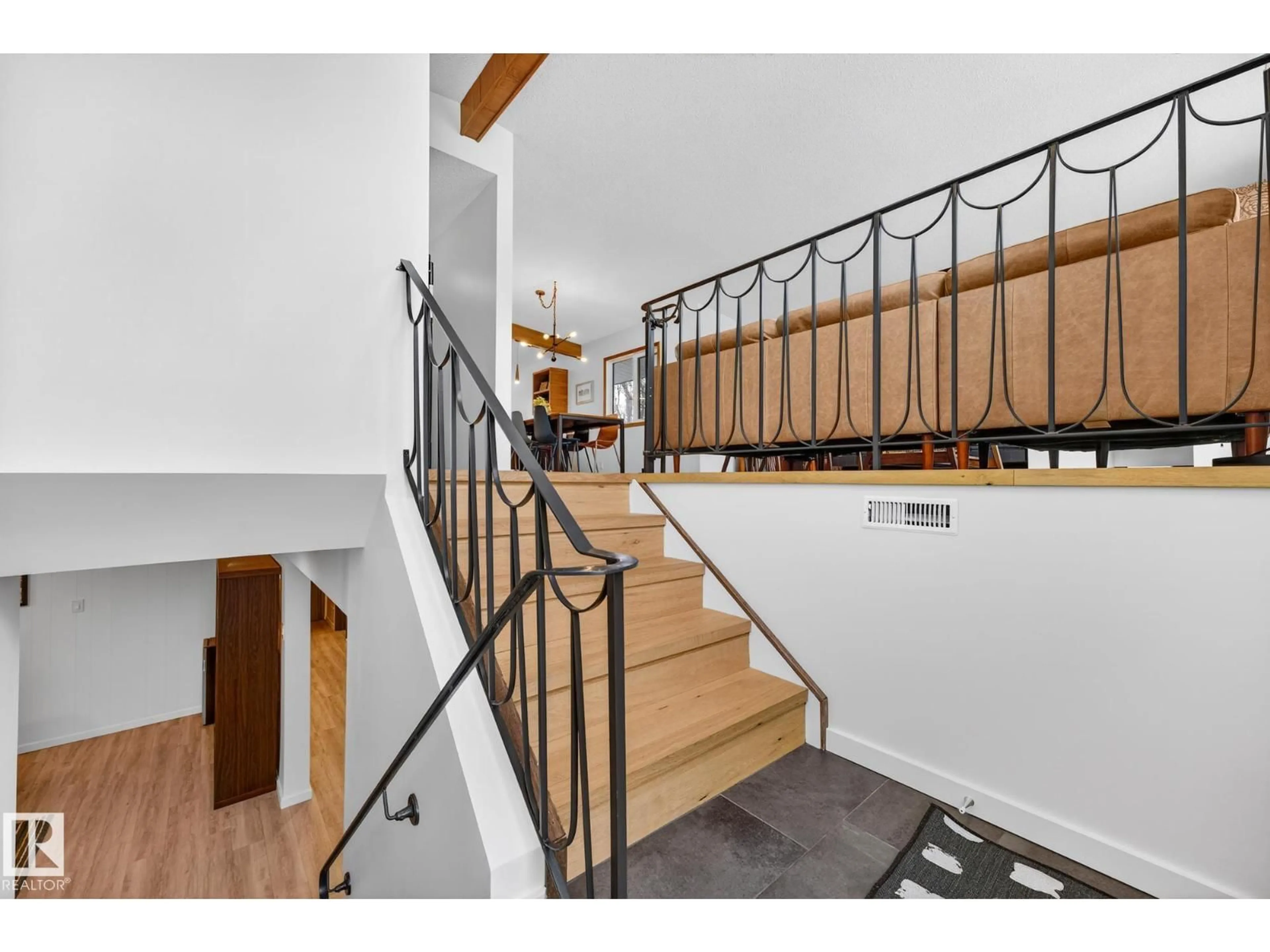 Unknown for NW - 12516 52A AV, Edmonton Alberta T6H0R1