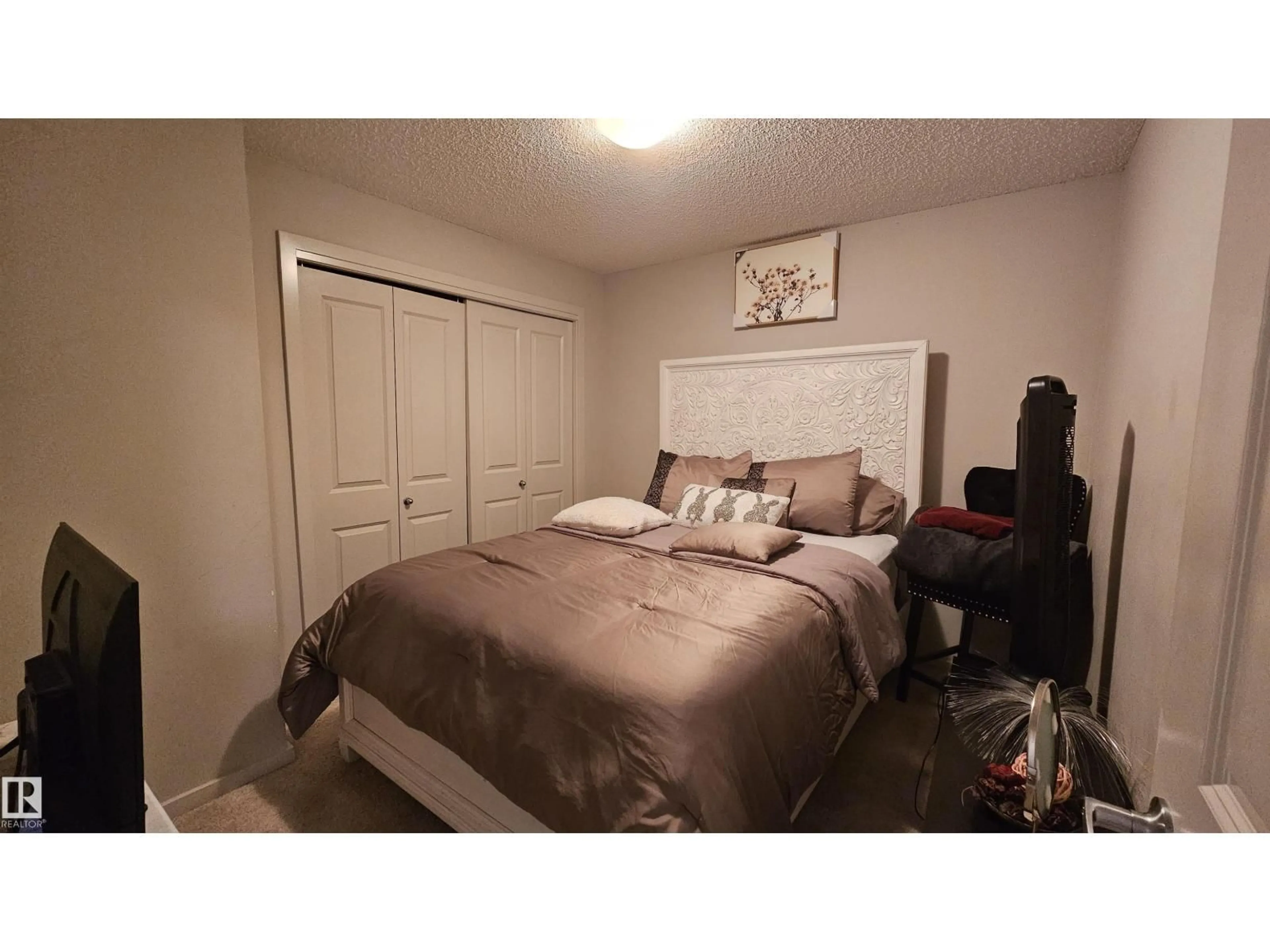 A pic of a room for 444 - 348 WINDERMERE RD, Edmonton Alberta T6W2P2