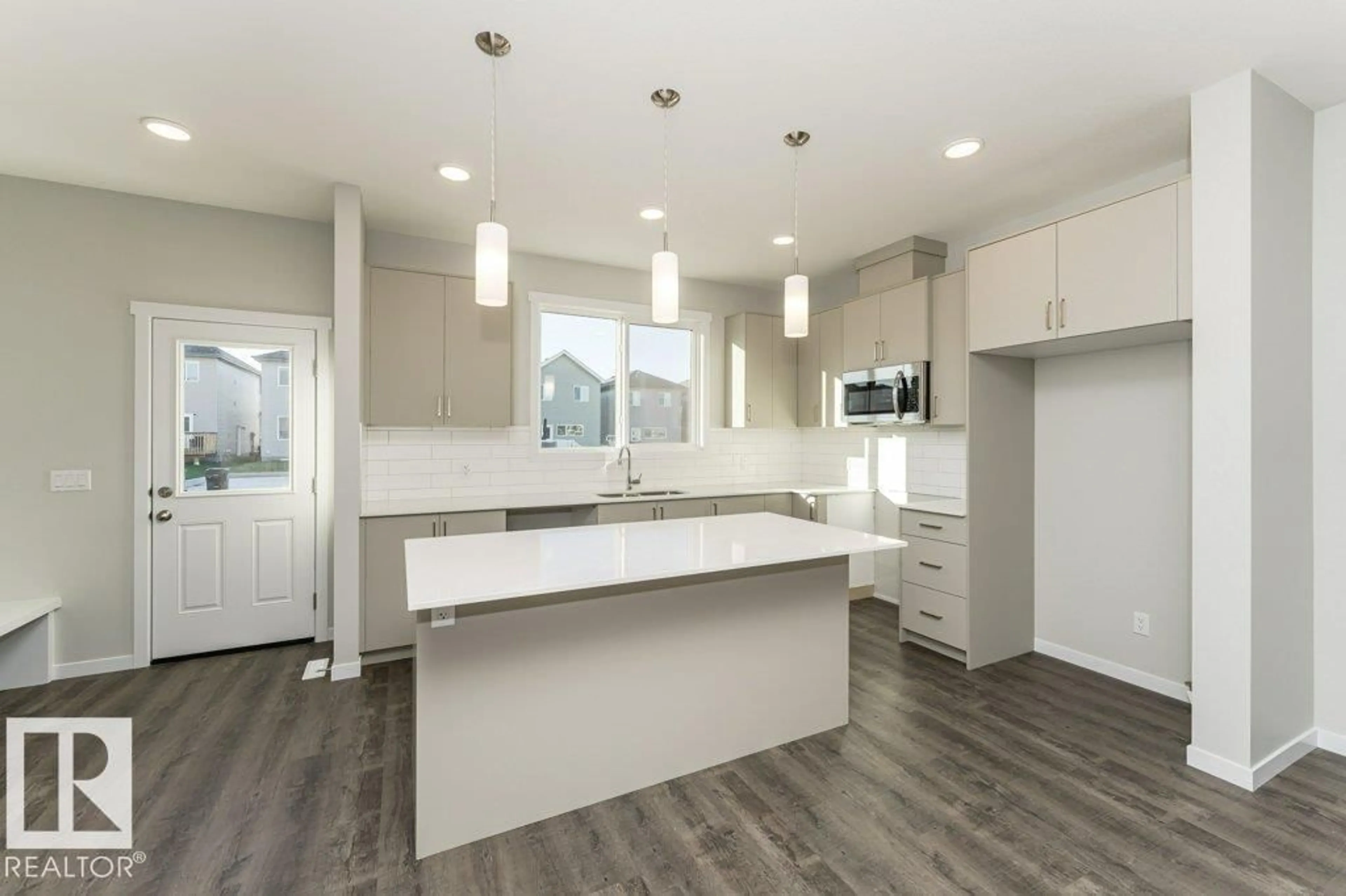 Open concept kitchen, unknown for 6409 63 ST, Beaumont Alberta T4X3E2