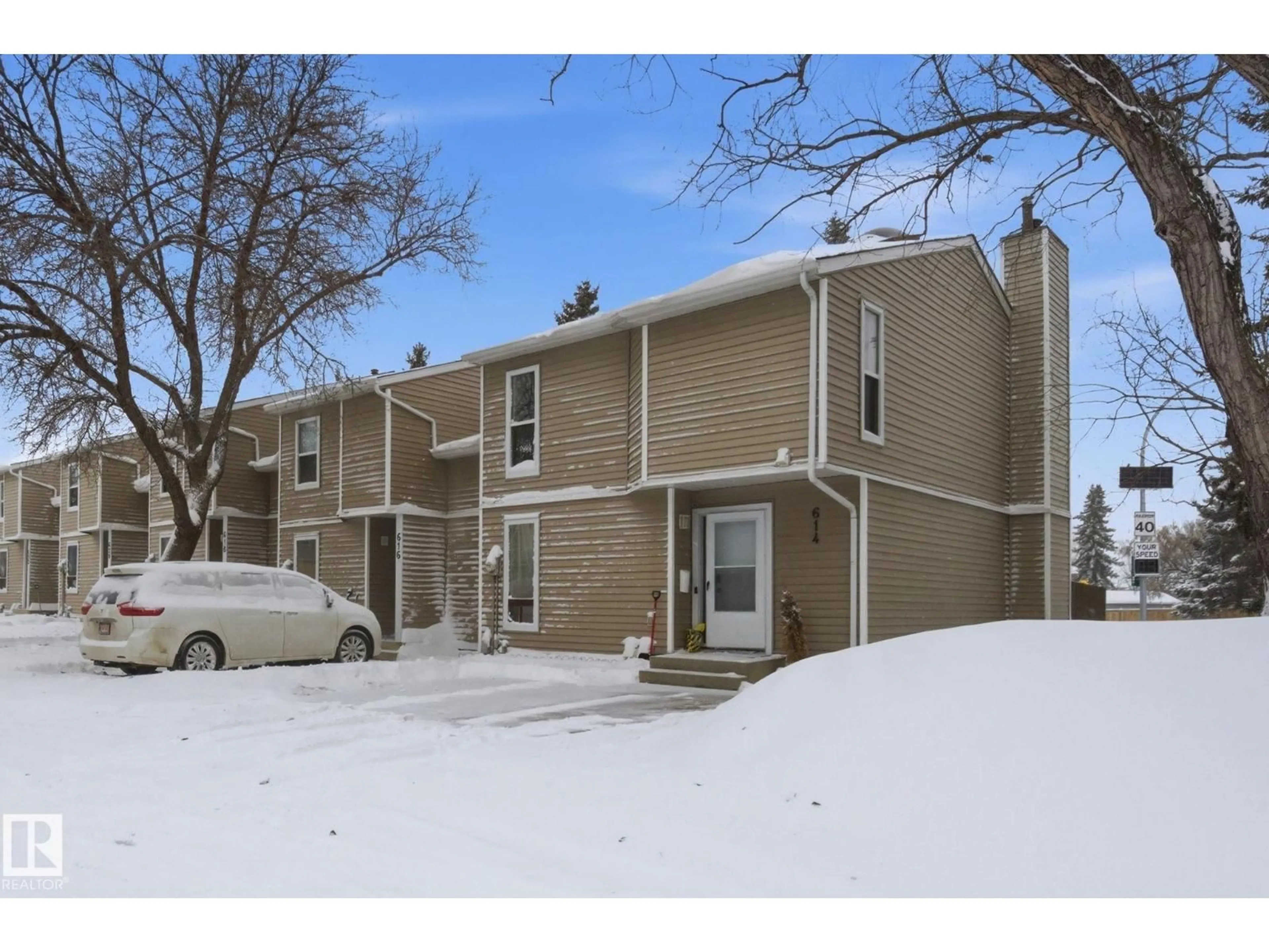 Unknown for 614 SADDLEBACK RD, Edmonton Alberta T6J4Y2