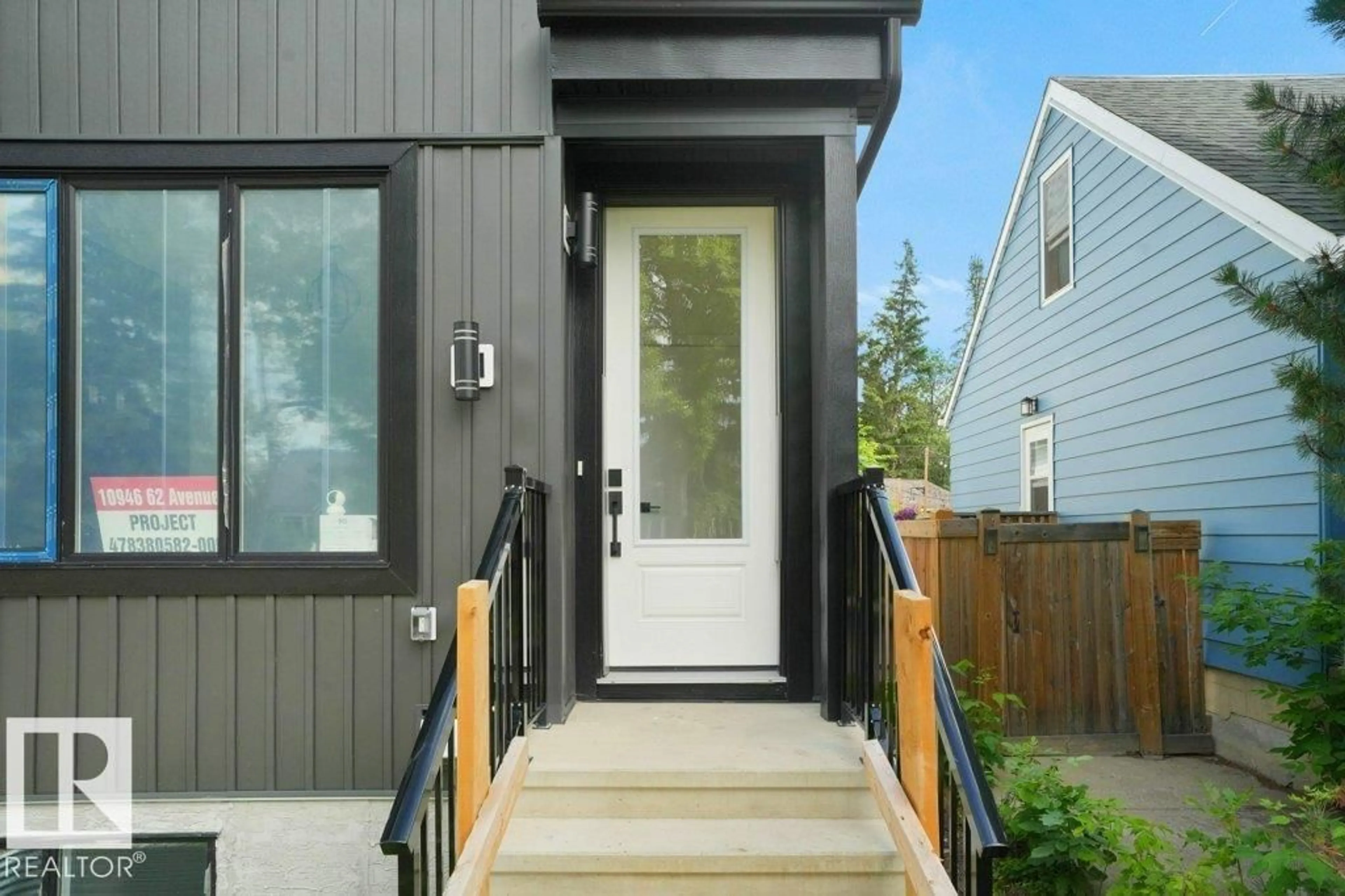 Unknown for 10946 62 AV, Edmonton Alberta T6H1N2