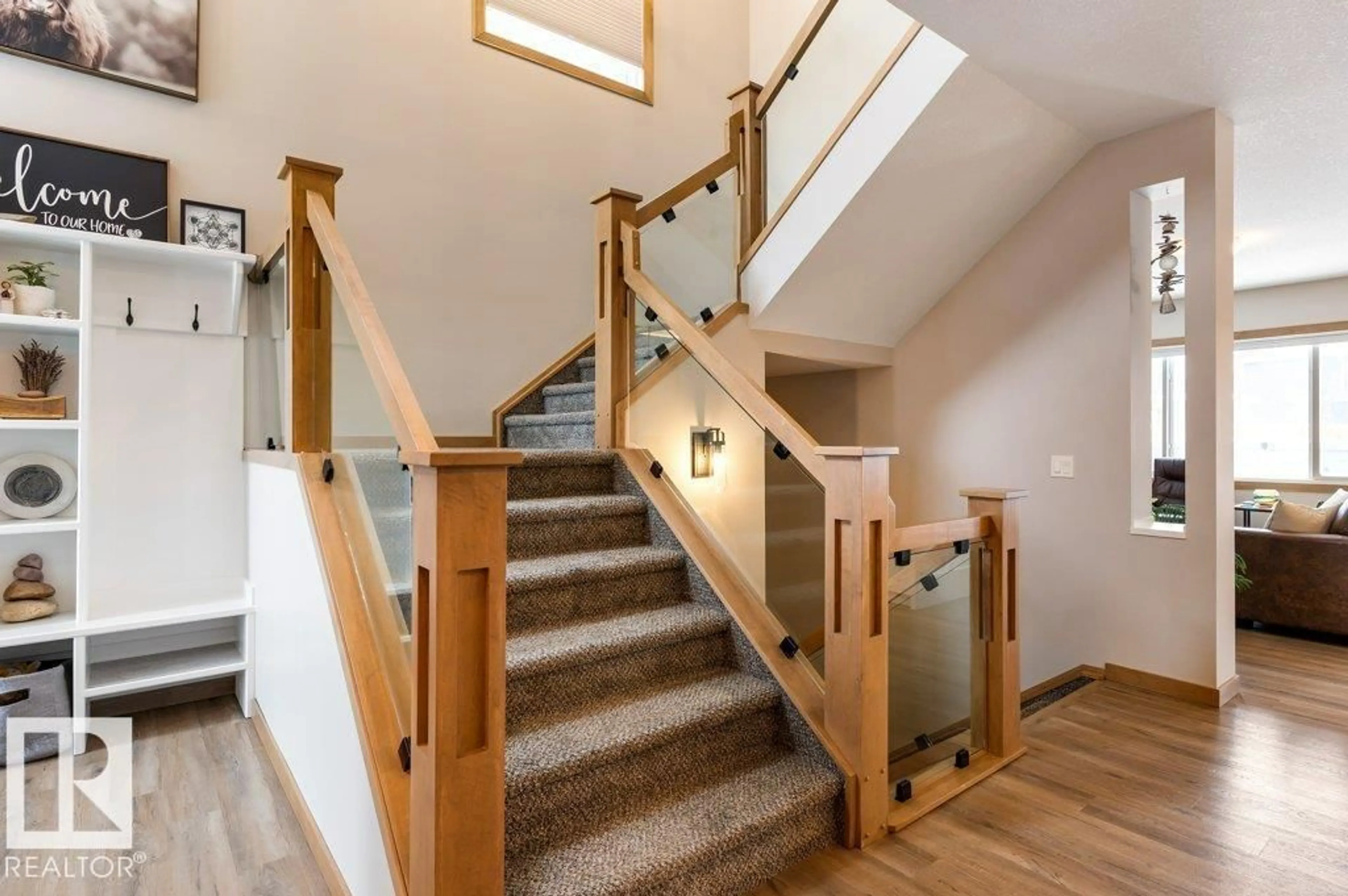 Stairs for 19 RIVIERE TC, St. Albert Alberta T8N7N6