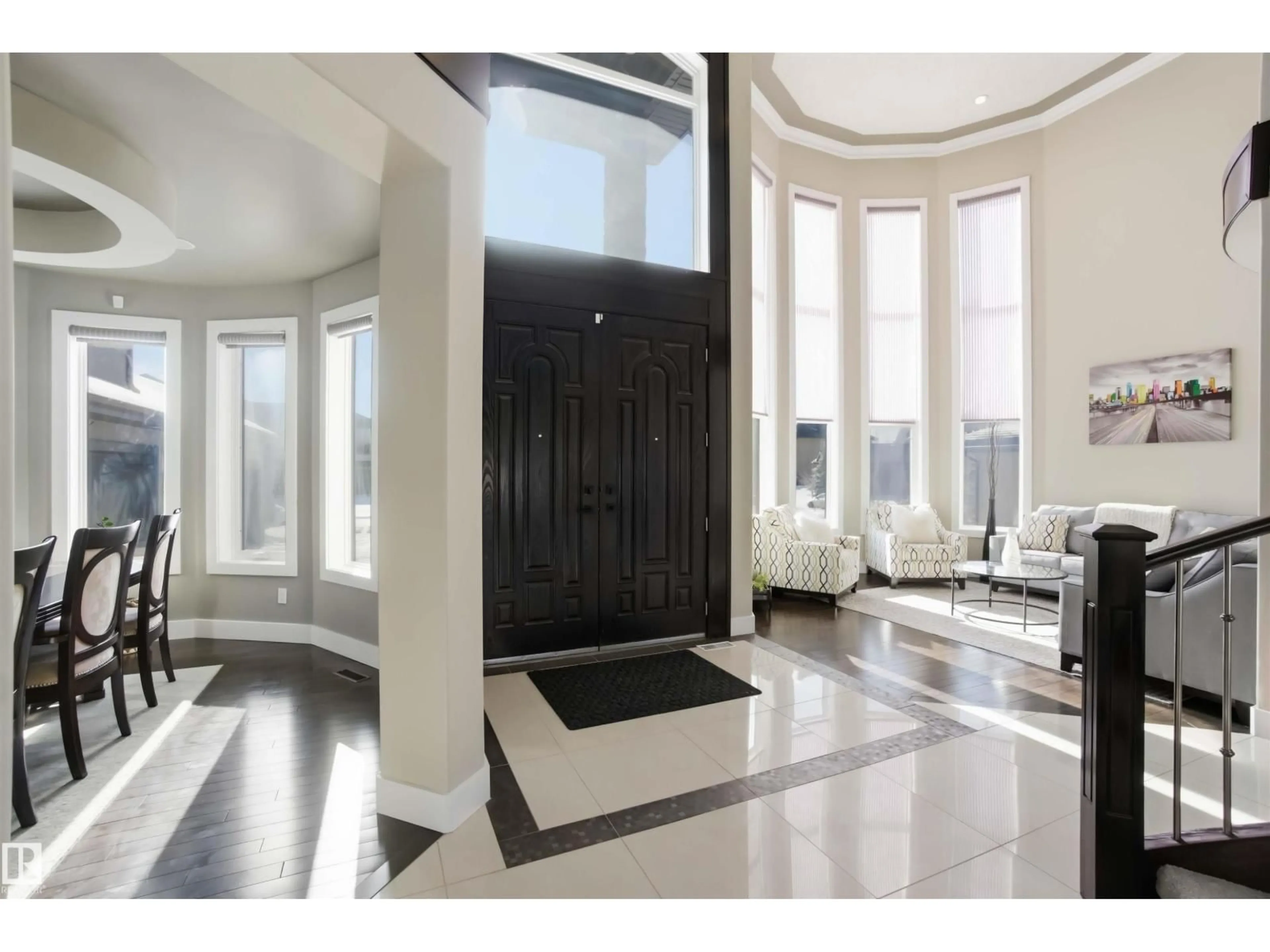 Indoor entryway for 52327 - 240 RGE ROAD 233, Rural Strathcona County Alberta T8B1C6