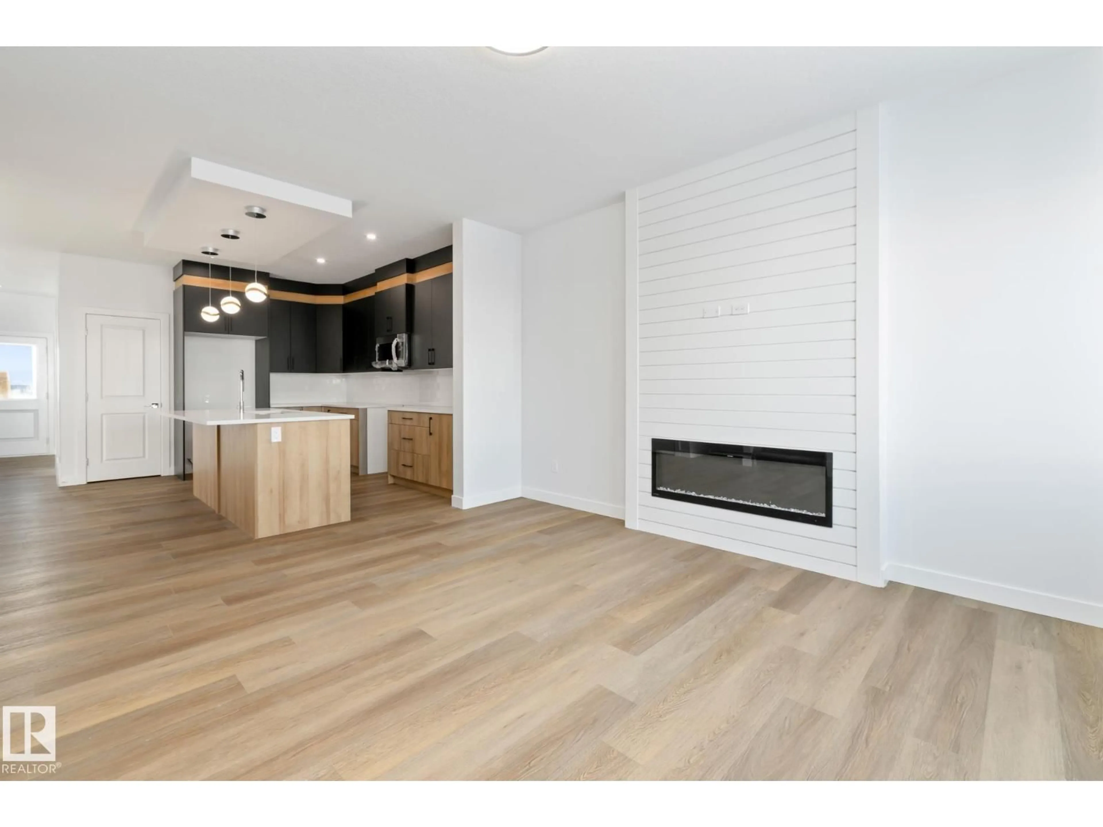 Unknown for 33 FICUS WY, Fort Saskatchewan Alberta T8L0Z6