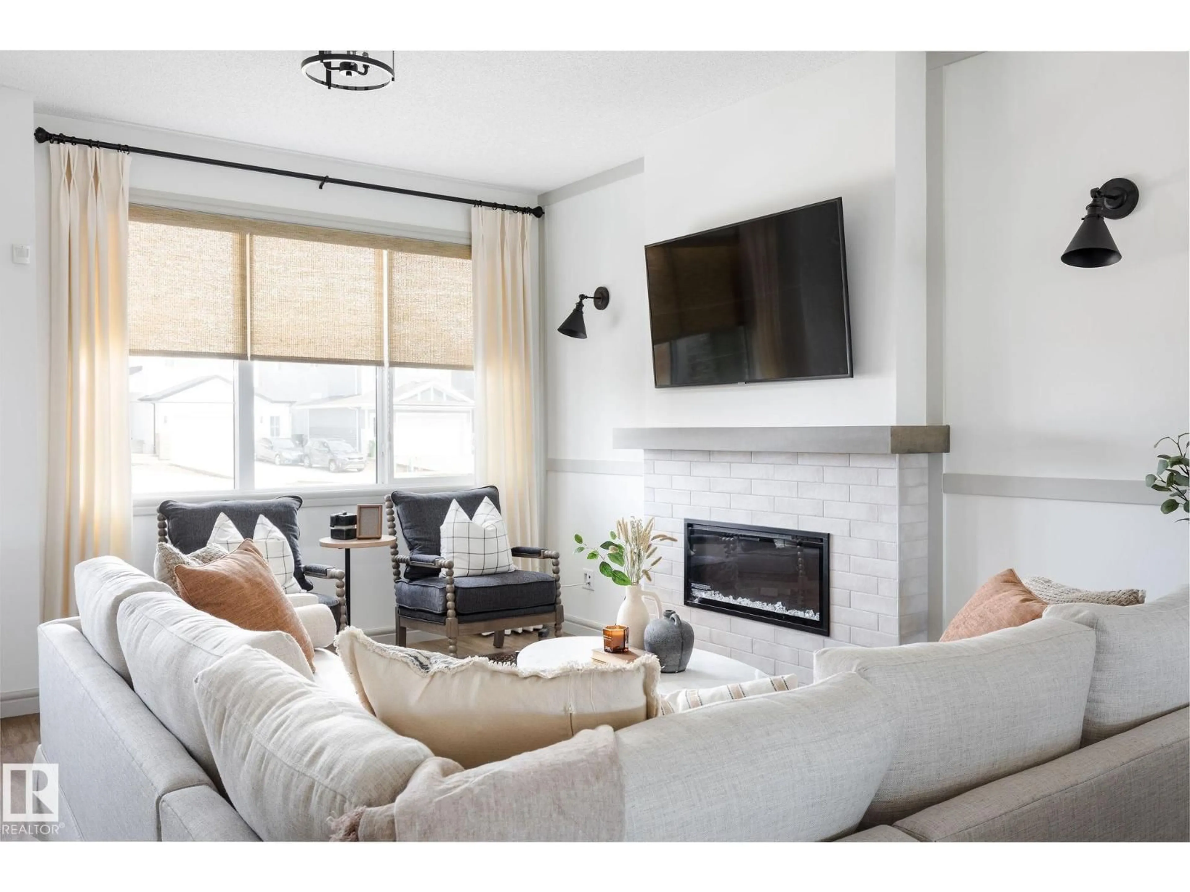 Living room with furniture, unknown for NW - 21204 25 AV, Edmonton Alberta T6M1L2