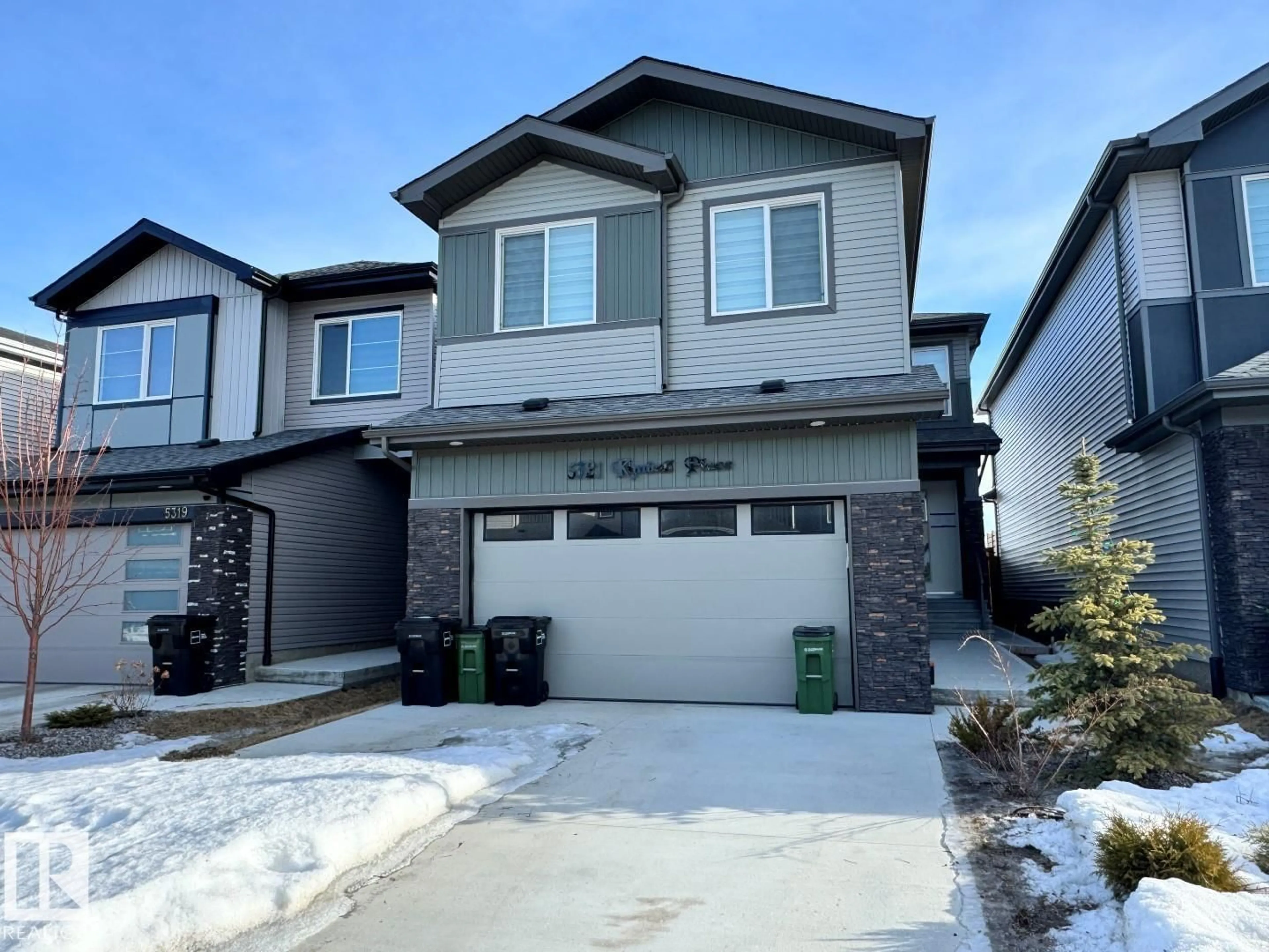 Home with vinyl exterior material, street for 5321 KIMBALL PL, Edmonton Alberta T6W5E6