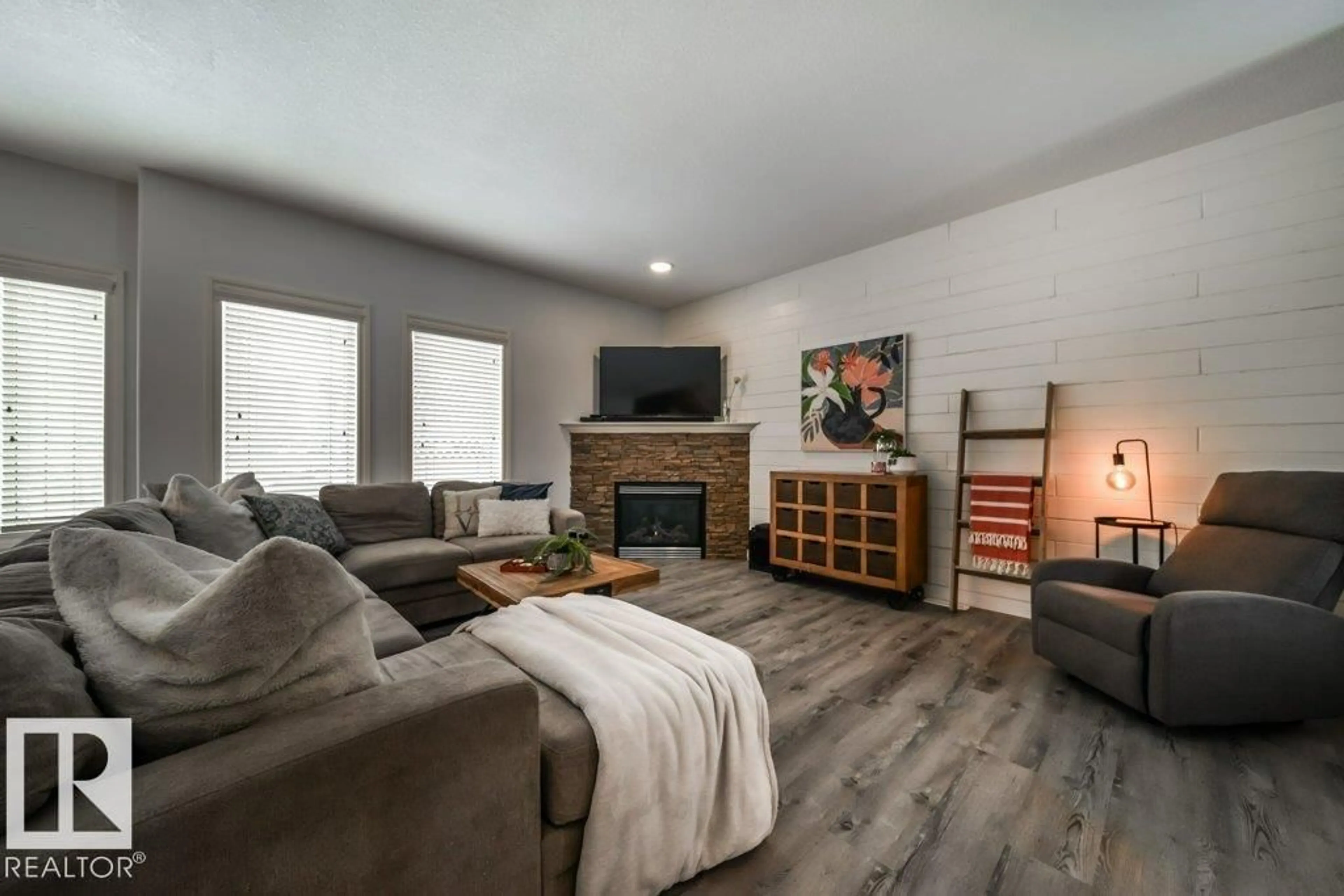 Living room with furniture, unknown for 5211 CERCLE CIEL, Beaumont Alberta T4X1W5