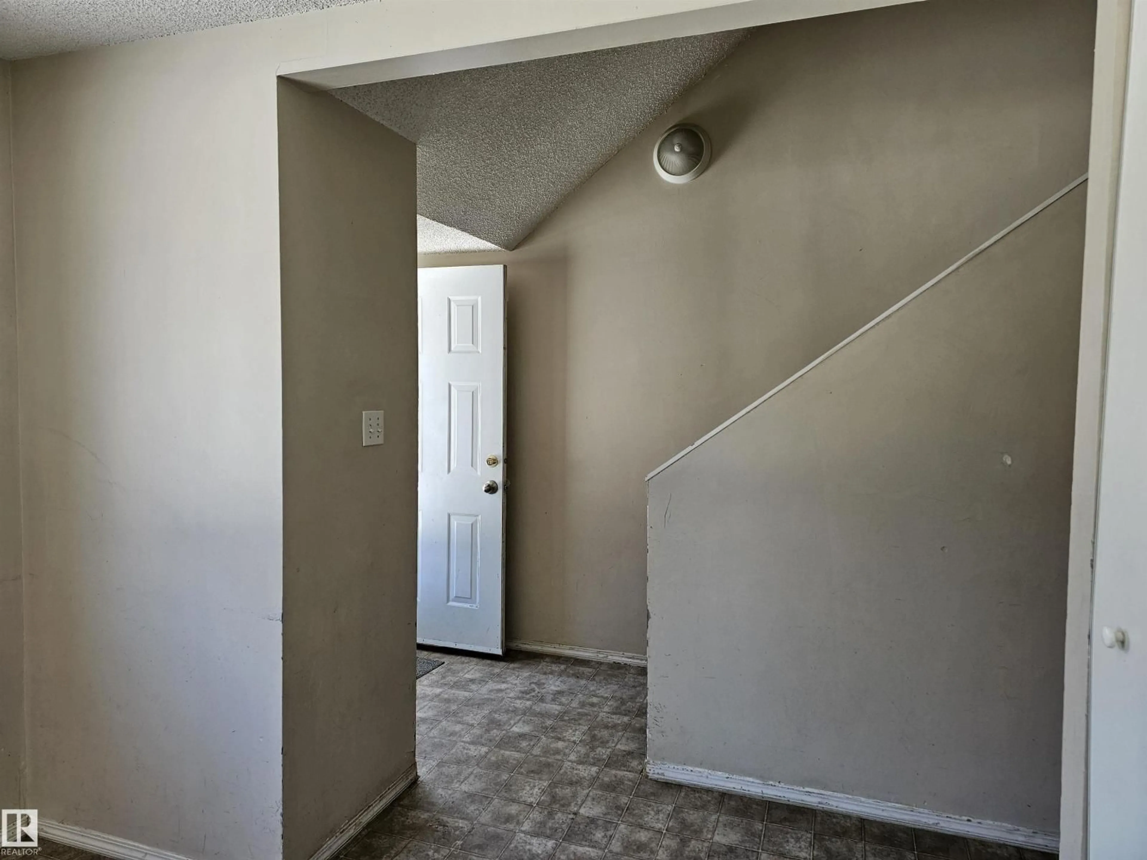 A pic of a room for 206 - 11421 34ST NW, Edmonton Alberta T5W5J7