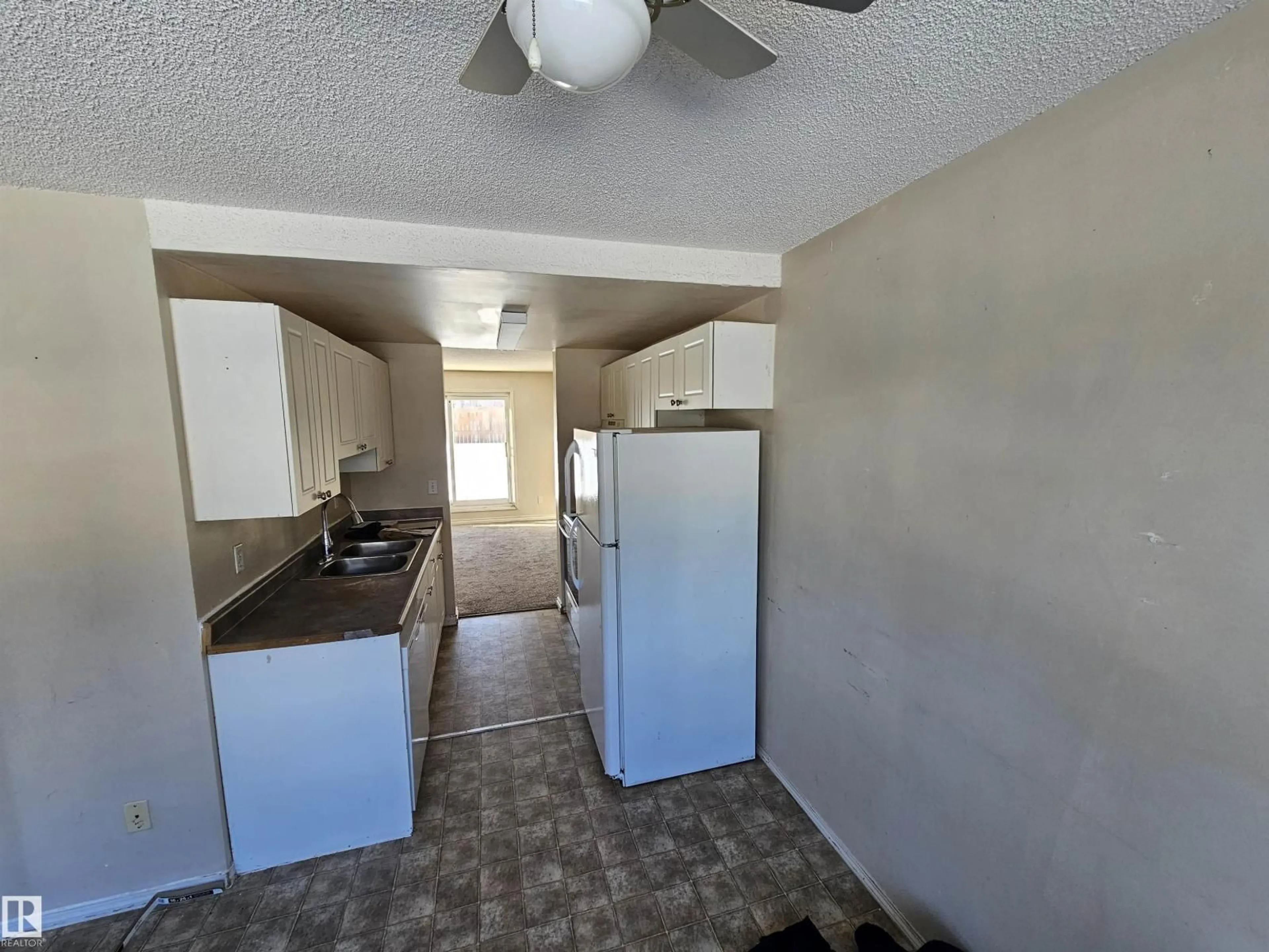 Unknown for 206 - 11421 34ST NW, Edmonton Alberta T5W5J7