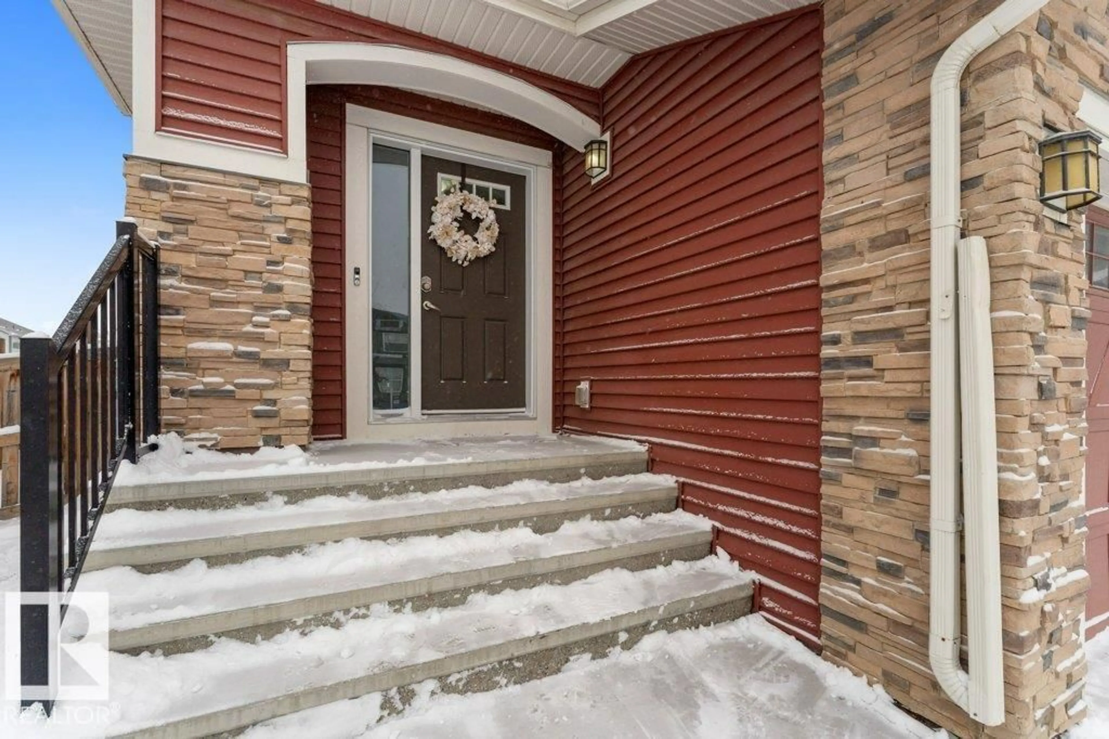 Unknown for SW - 5254 20 AV, Edmonton Alberta T6V1V5