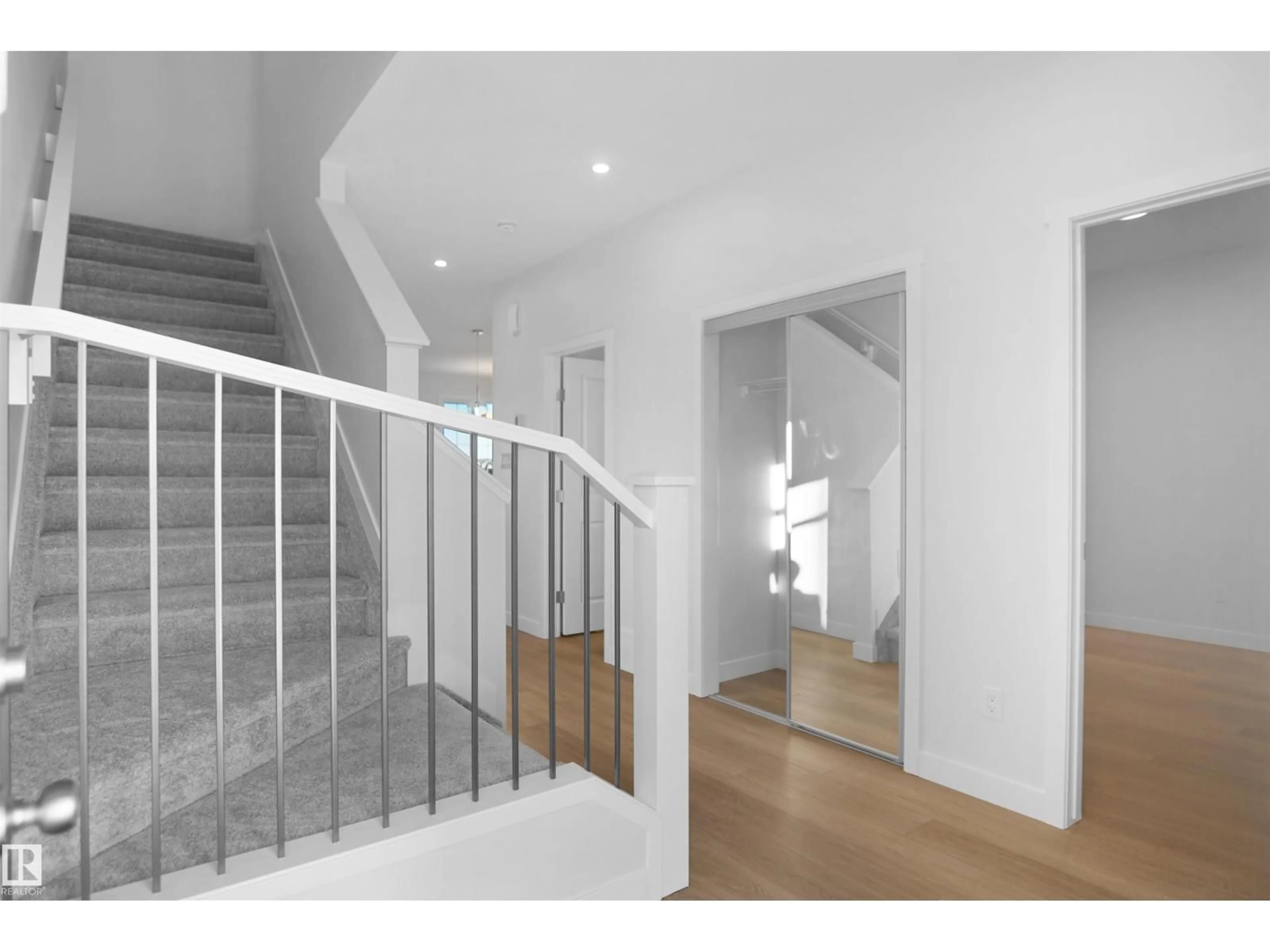 Stairs for 1171 SOUTH CREEK WD, Stony Plain Alberta T7Z0J9