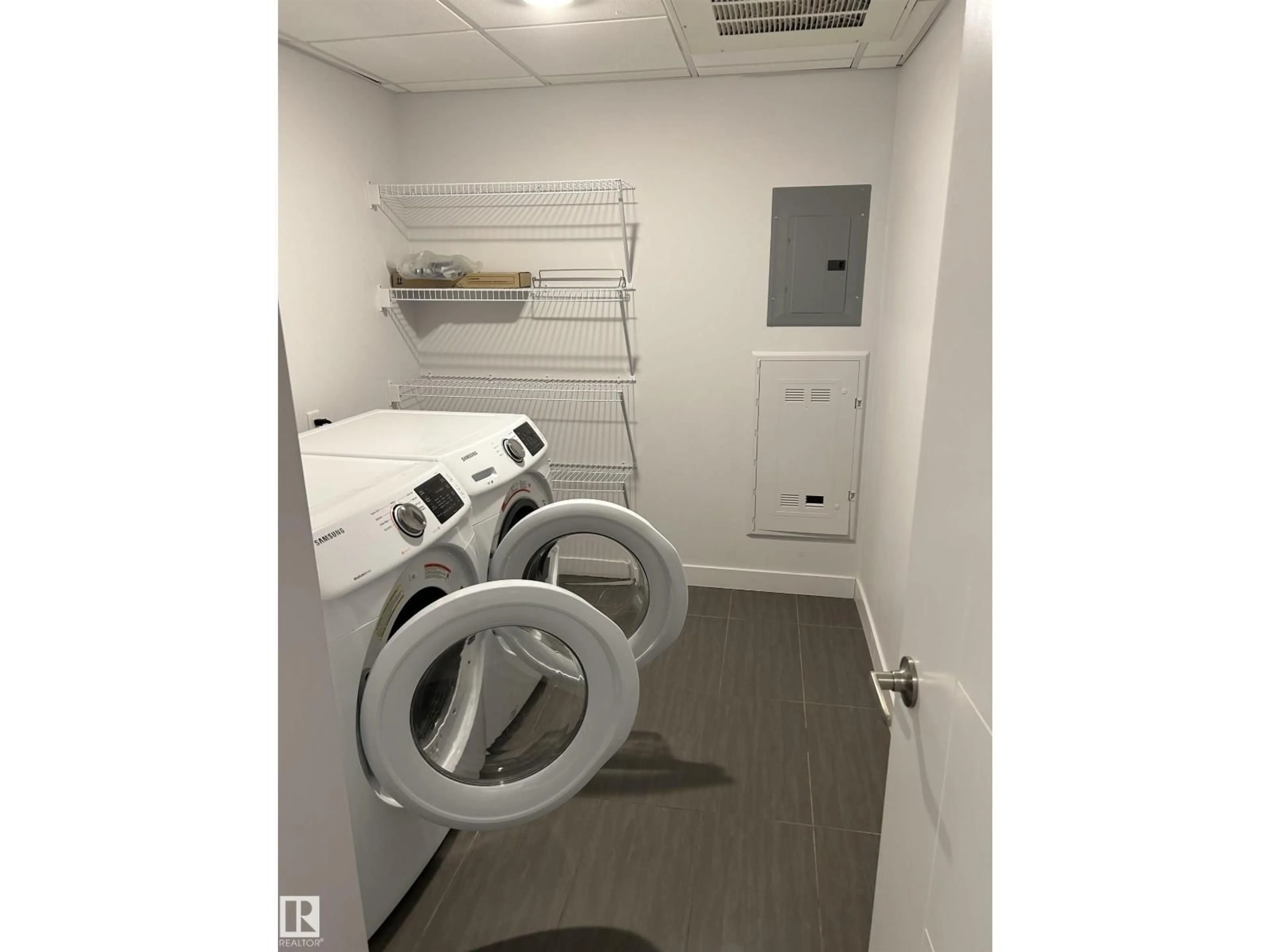 Laundry room for #202 - 8510 90 ST, Edmonton Alberta T6C3L5