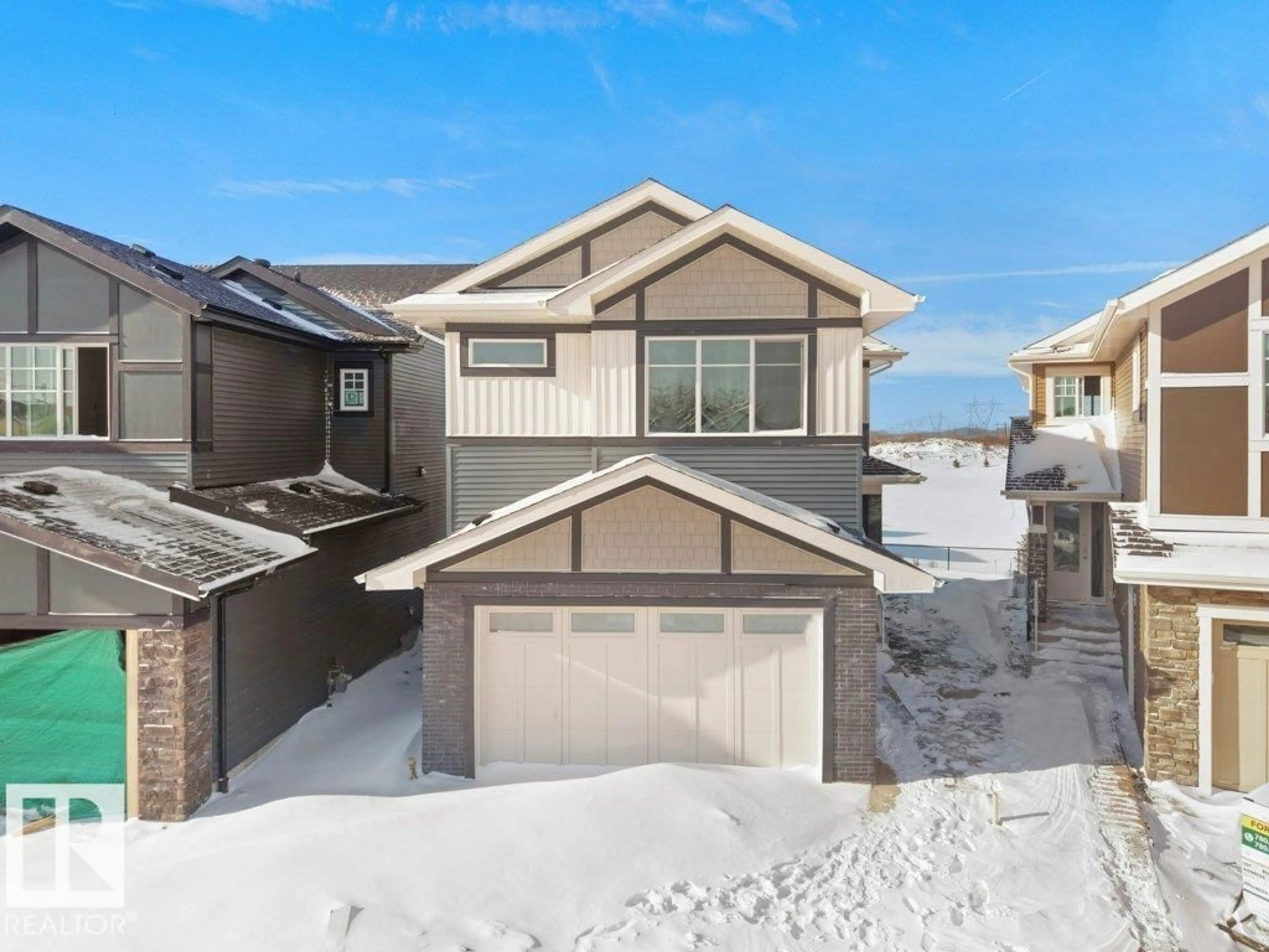 A pic from outside/outdoor area/front of a property/back of a property/a pic from drone, street for 808 ELDERBERRY COURT, Edmonton Alberta T5T5M8