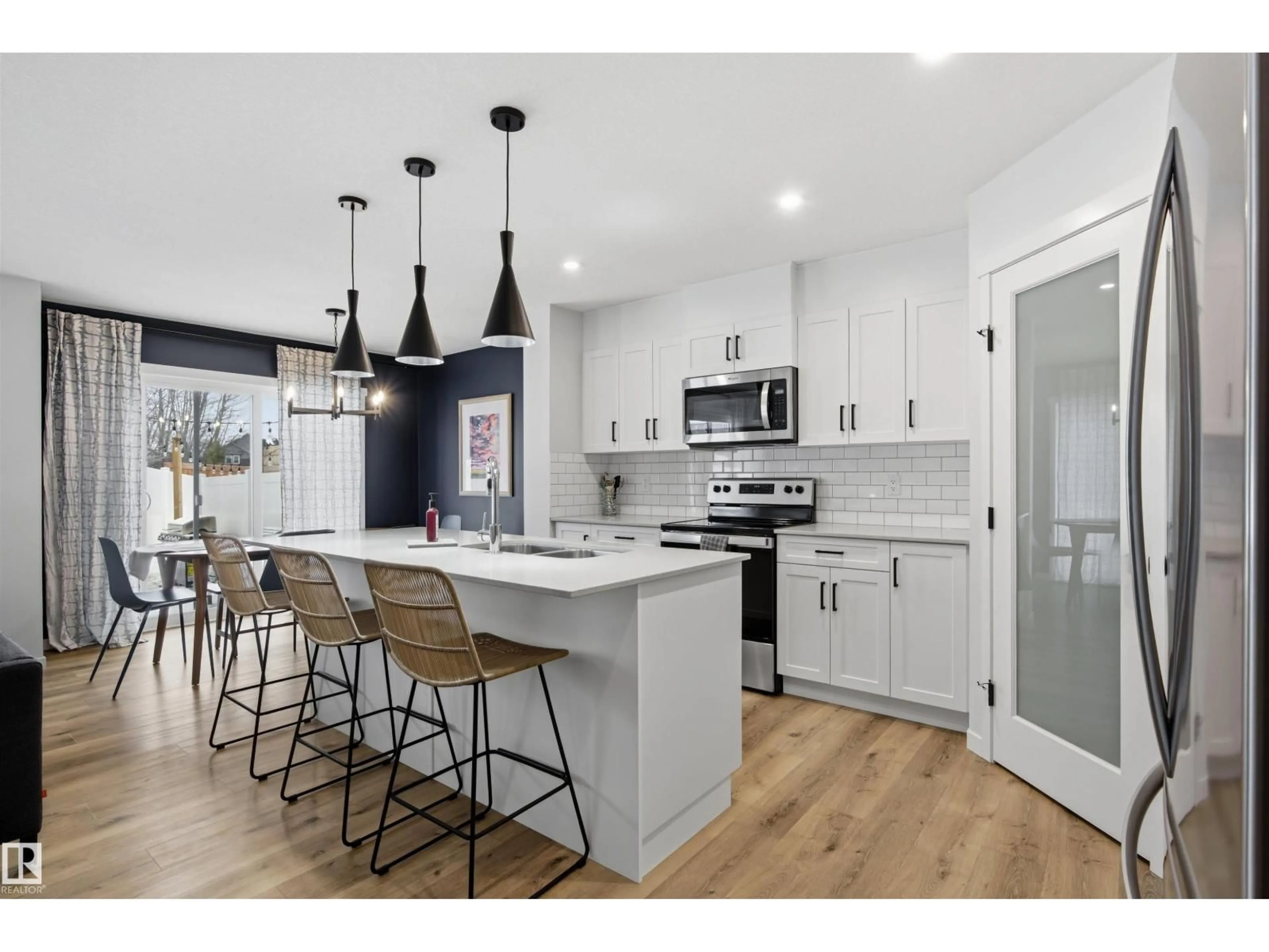 Open concept kitchen, unknown for 88 RANCHER RD, Ardrossan Alberta T8E0B2