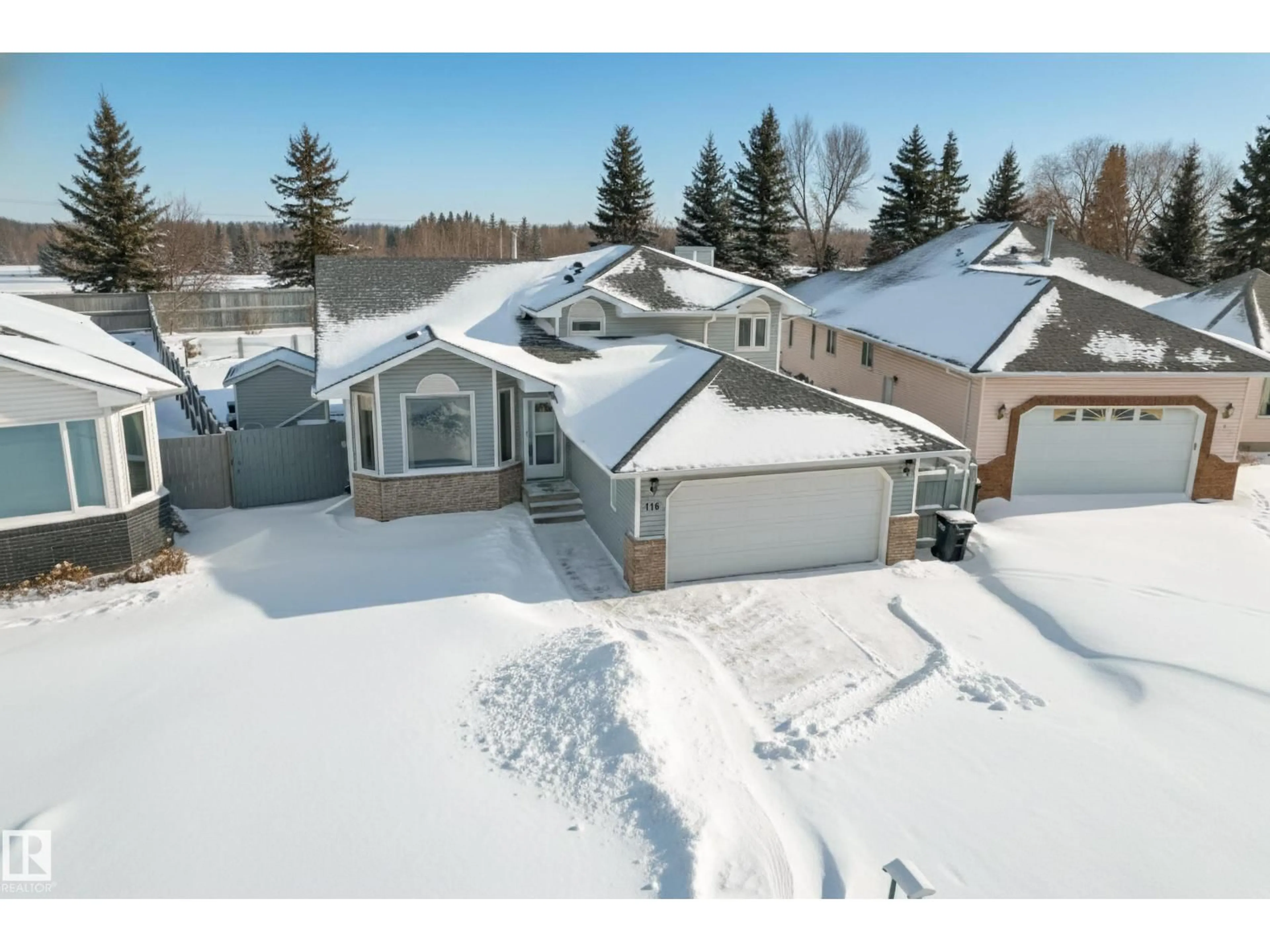 A pic from outside/outdoor area/front of a property/back of a property/a pic from drone, street for 116 HIGHLAND WY, Sherwood Park Alberta T8A5M6