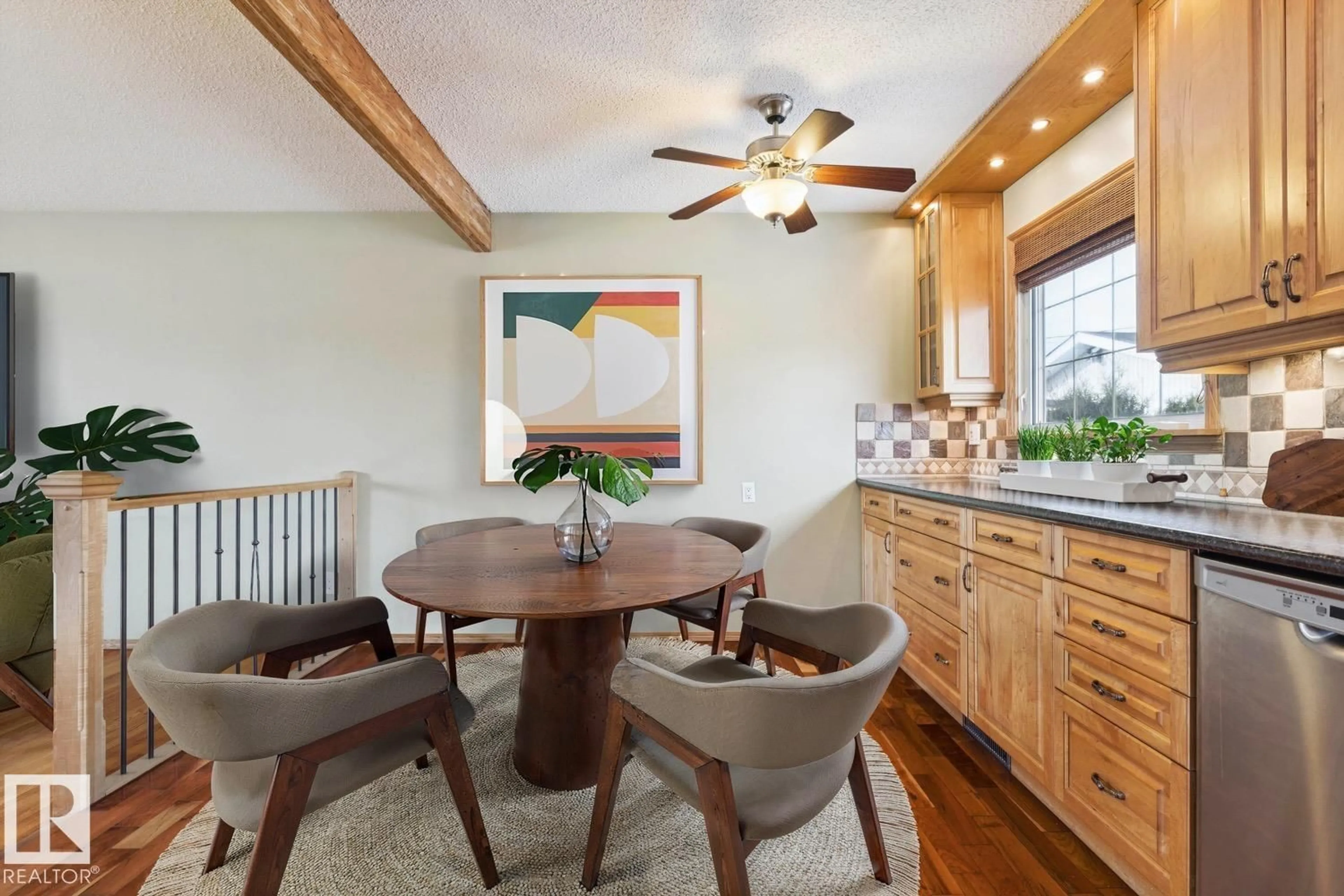 Dining room, unknown for 9124 167 ST, Edmonton Alberta T5R2T9