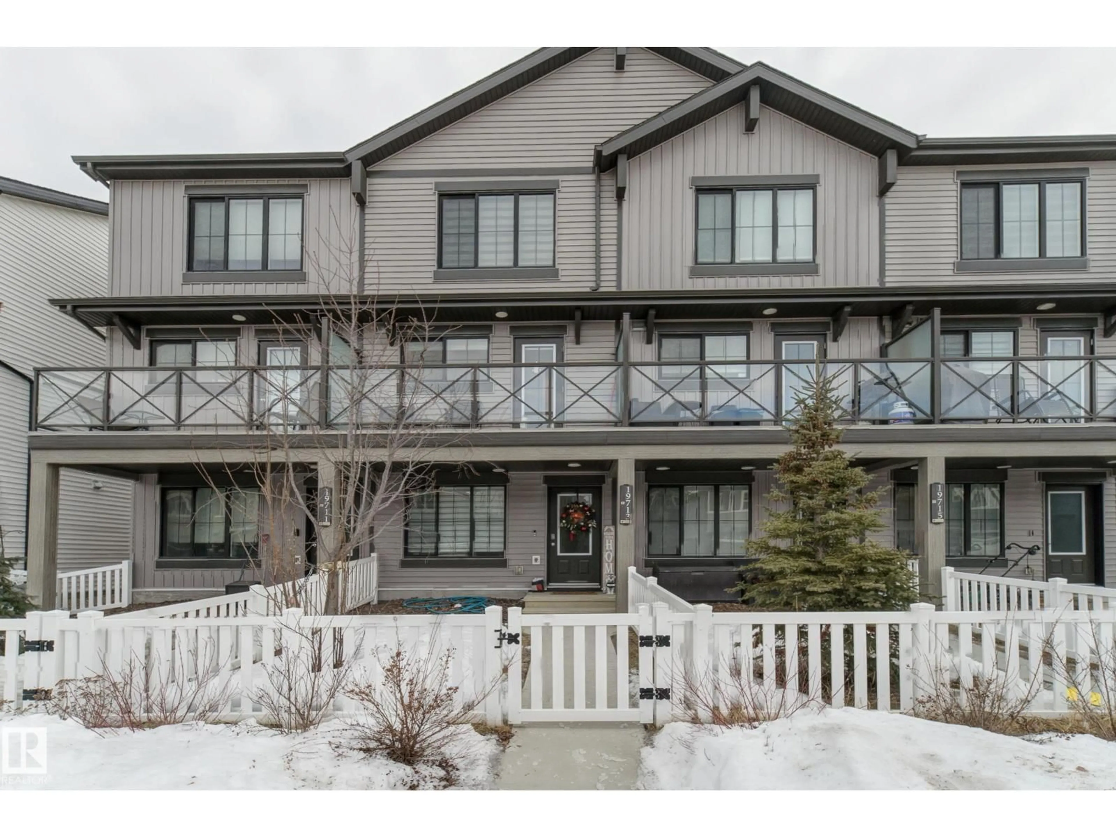 Unknown for NW - 19713 28 AV, Edmonton Alberta T6M1M1