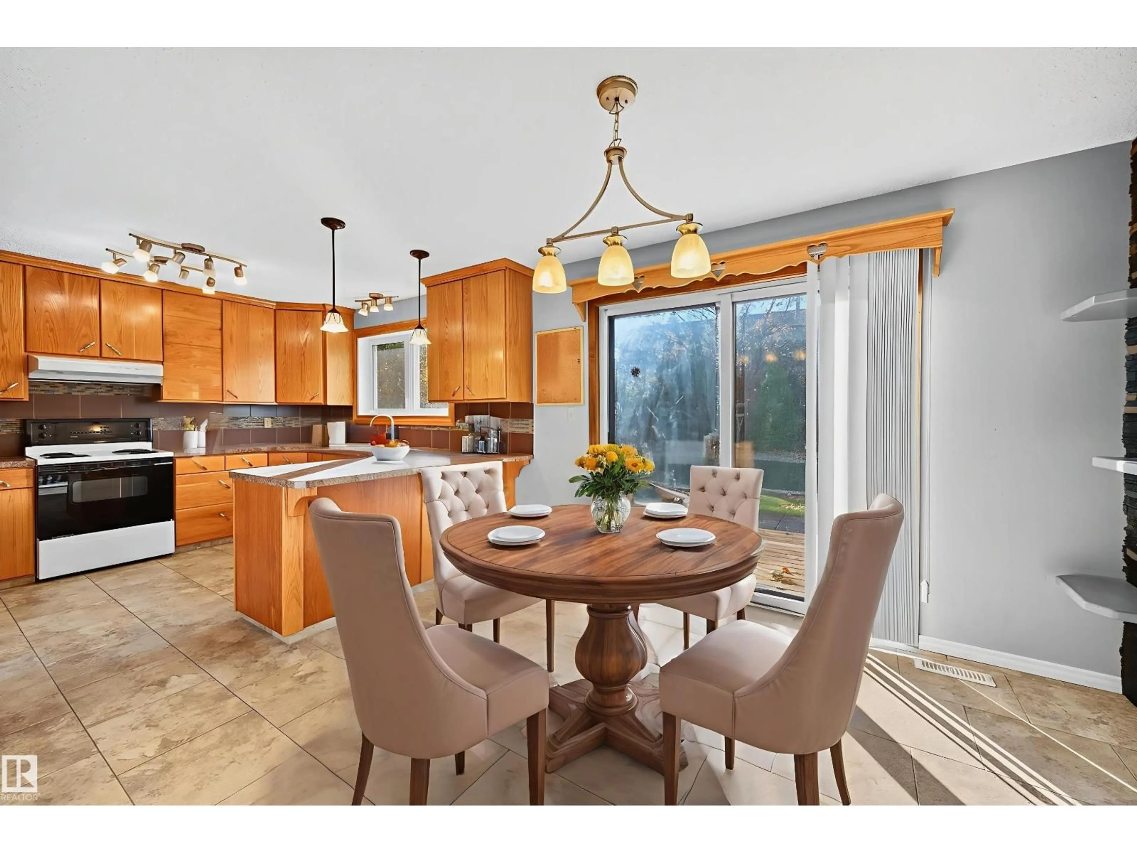 Open concept kitchen, ceramic/tile floor for 3917 43 AV, Leduc Alberta T9E4V6