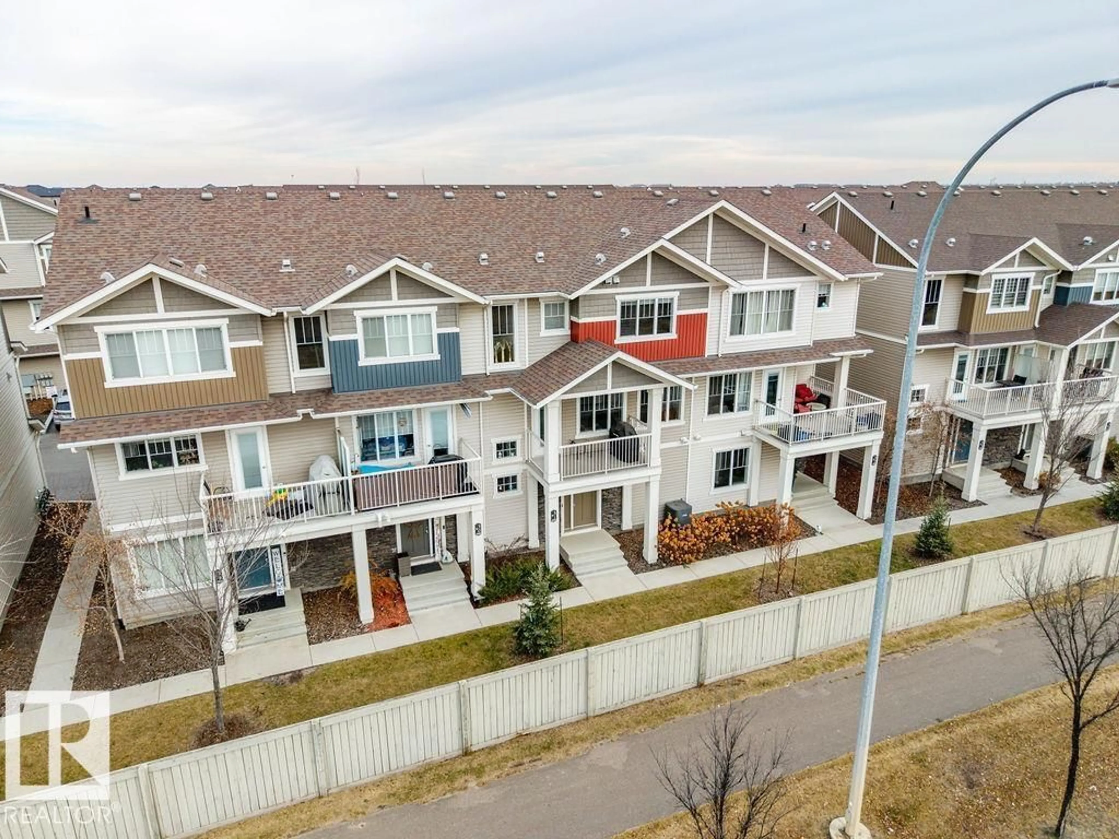 A pic from outside/outdoor area/front of a property/back of a property/a pic from drone, city buildings view from balcony for 31 - 17832 78 ST, Edmonton Alberta T5Z0P7
