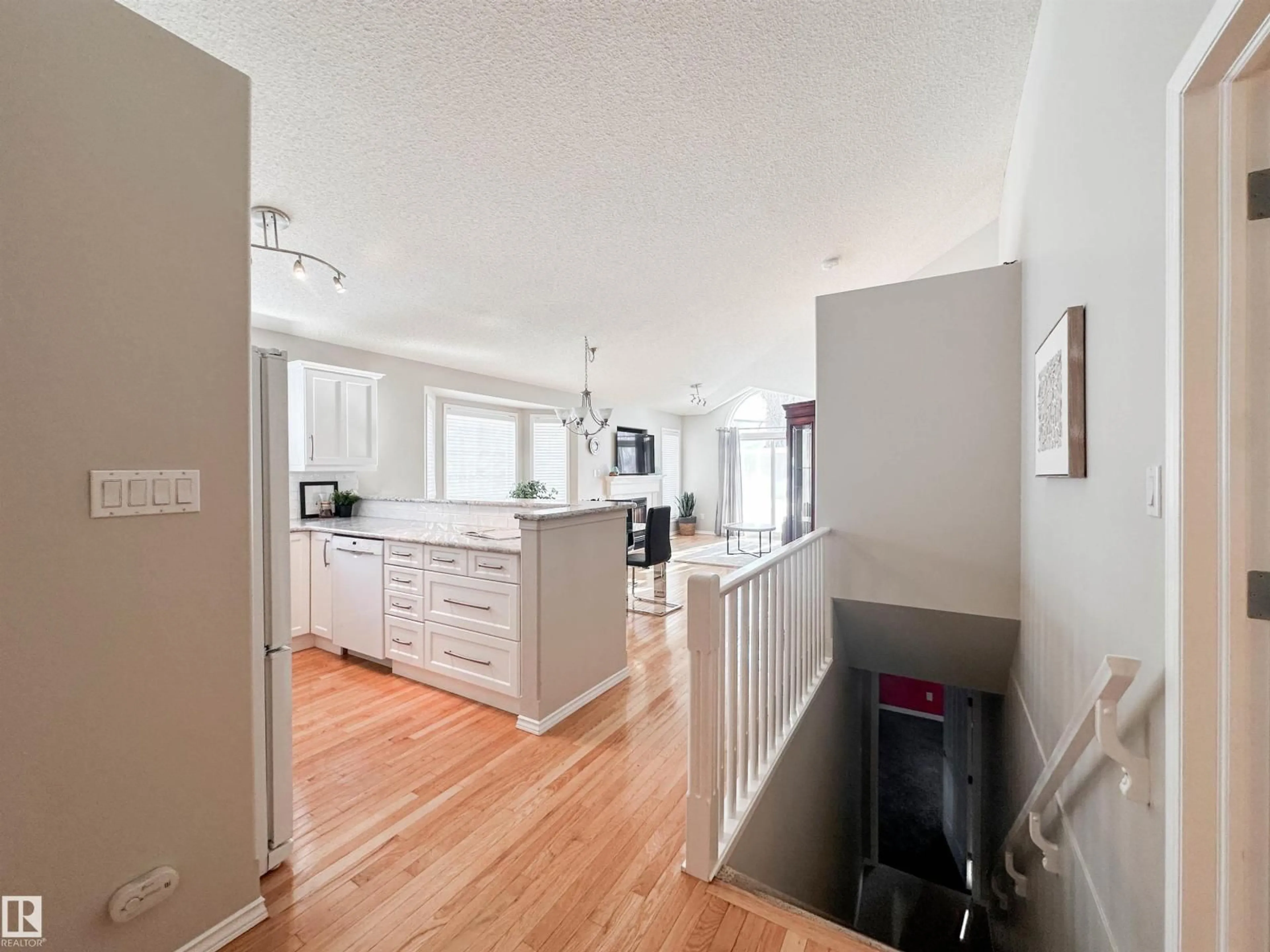 Open concept kitchen, unknown for 51 - 19 ELDORADO DR, St. Albert Alberta T8N7E3