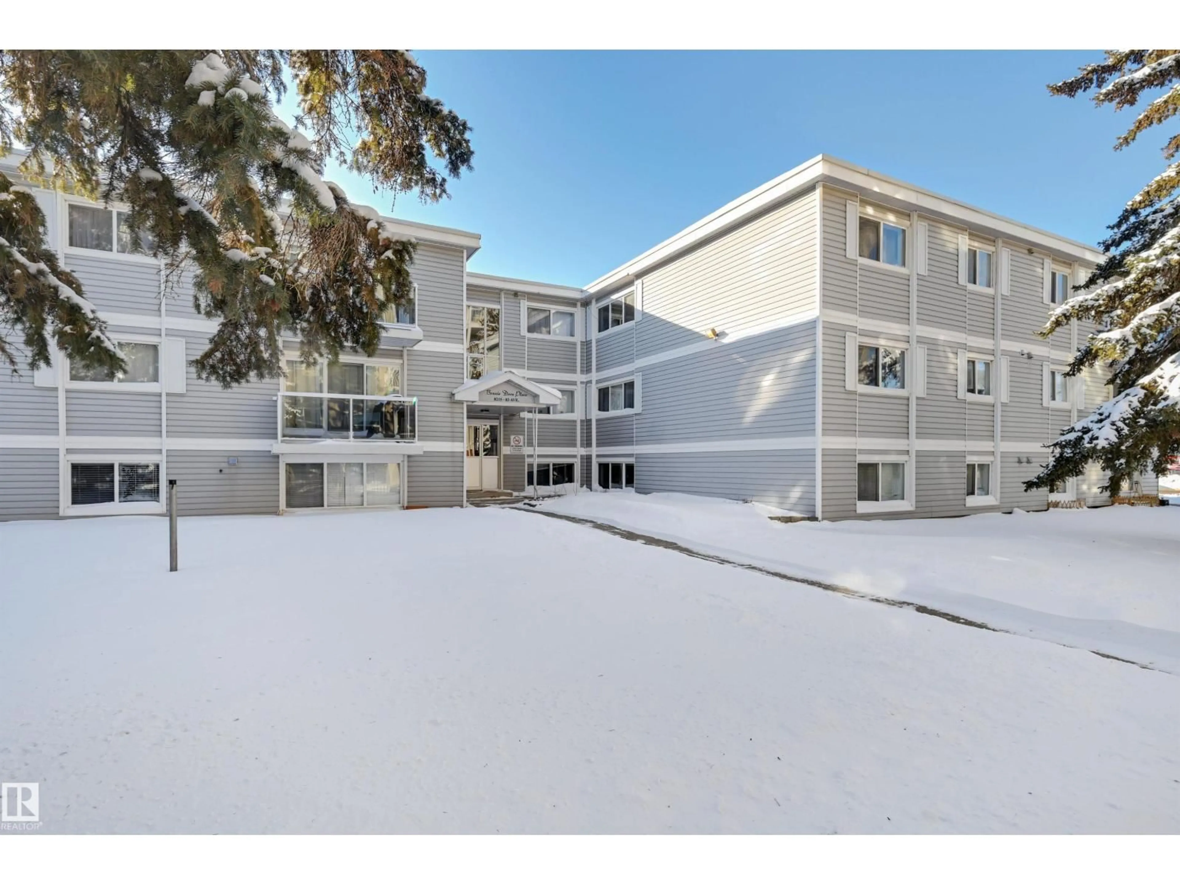 Unknown for 310 - 8215 83 AV, Edmonton Alberta T6C1A7
