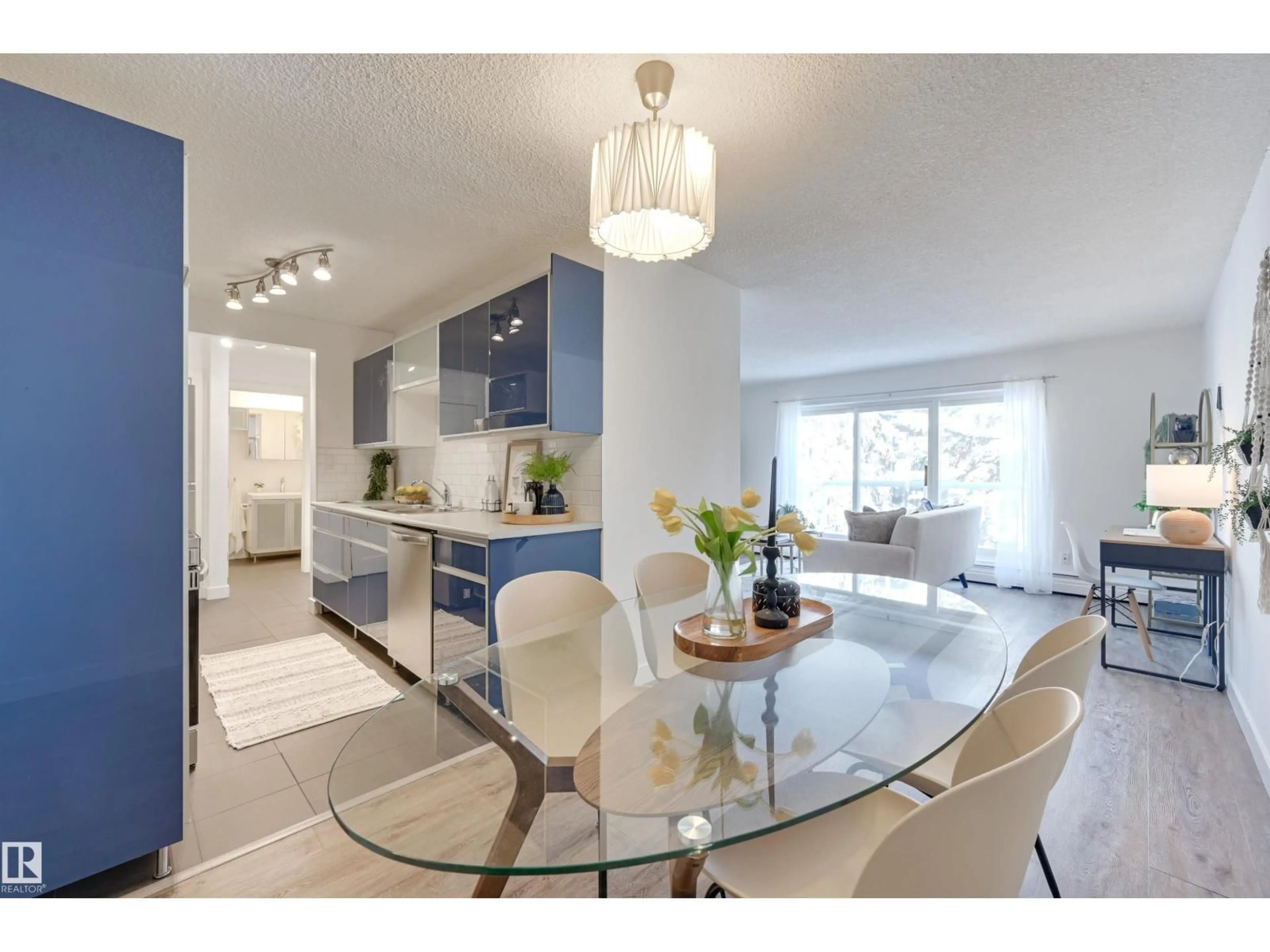 Unknown for 310 - 8215 83 AV, Edmonton Alberta T6C1A7