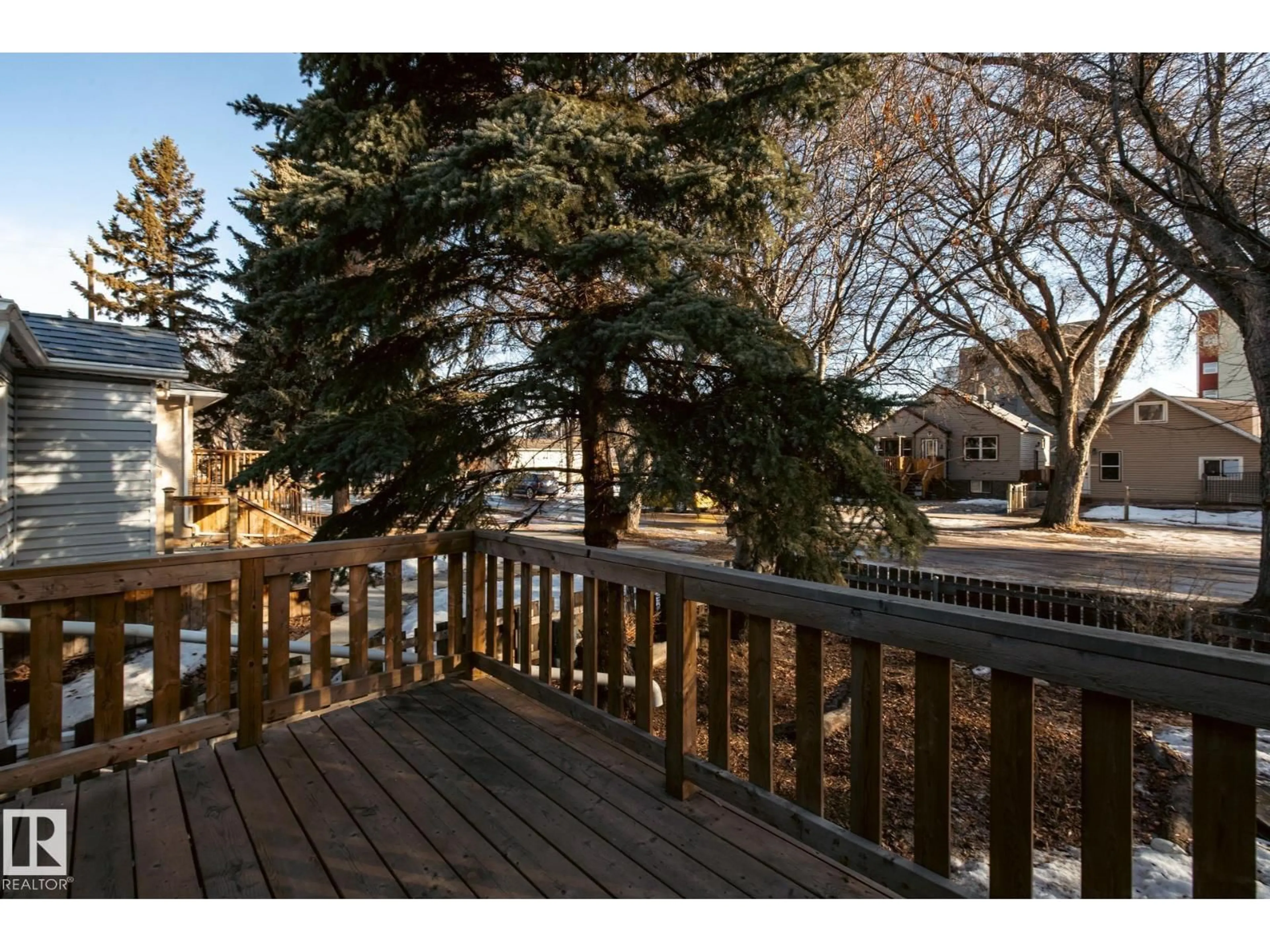 Patio, water/lake/river/ocean view for NW - 11240 84 ST, Edmonton Alberta T5B3A9