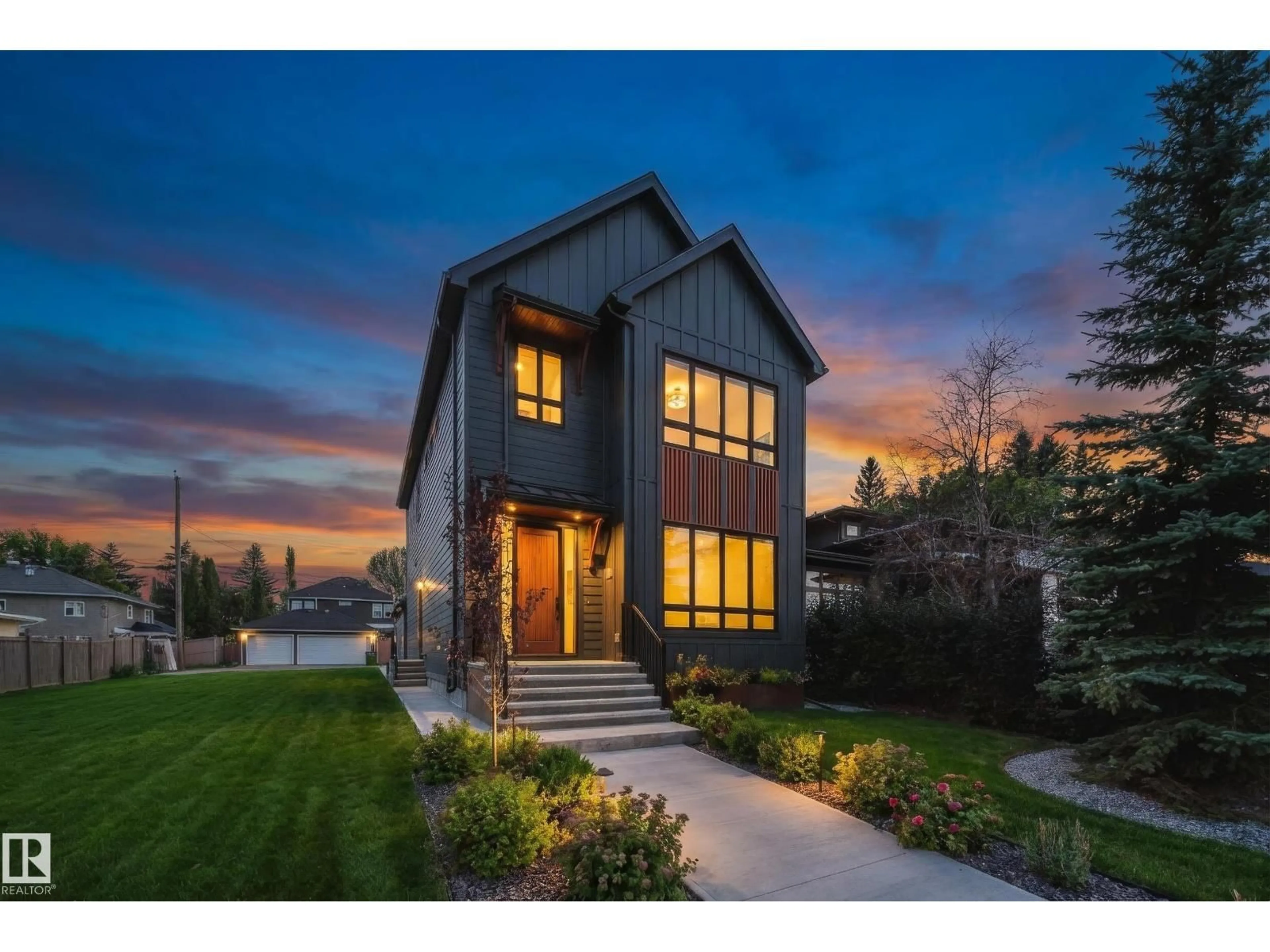 Home with brick exterior material, unknown for 40A VALLEYVIEW CR, Edmonton Alberta T5R5S6